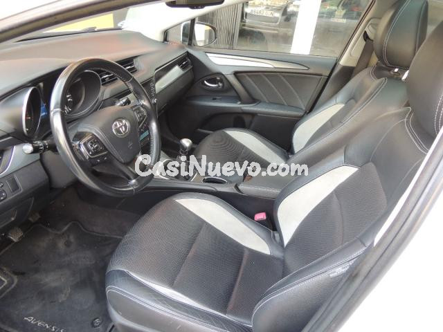 TOYOTA - Avensis -  2.0 D-4D Wagon Lounge - foto 20