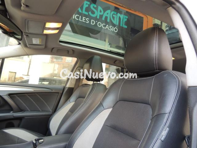 TOYOTA - Avensis -  2.0 D-4D Wagon Lounge - foto 22