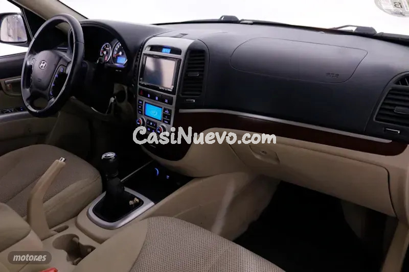 Hyundai Santa Fe - foto 12