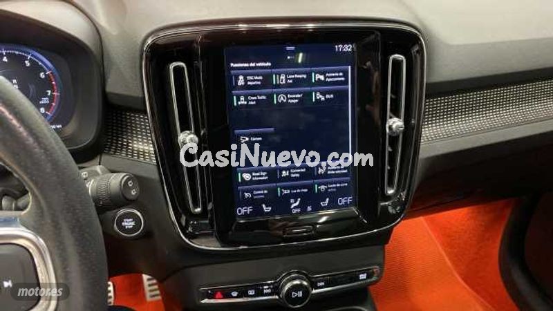 Volvo XC40 - foto 12