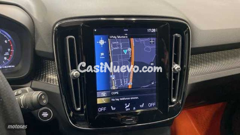 Volvo XC40 - foto 16