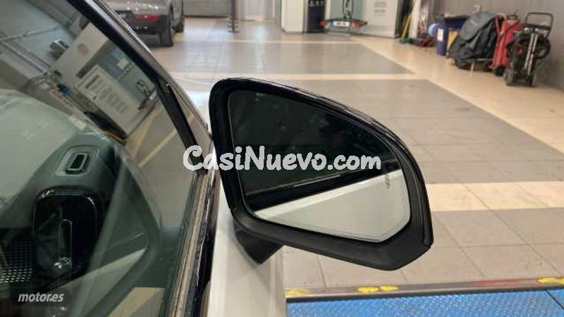 Volvo XC40 - foto 19