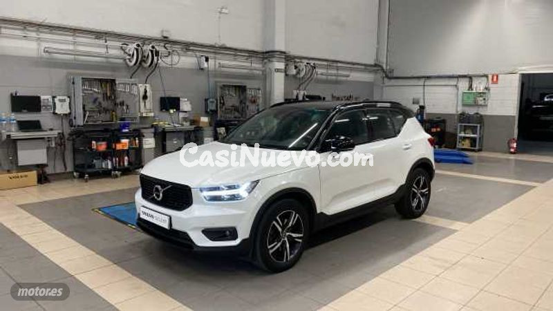 Volvo XC40 - foto 21
