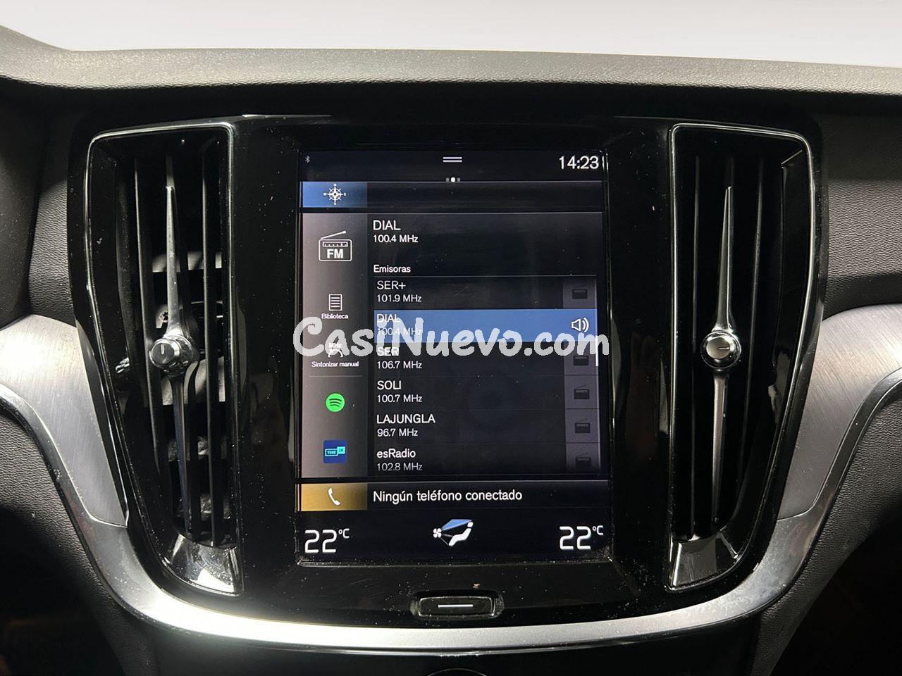 Volvo V60 Momentum Pro - foto 17