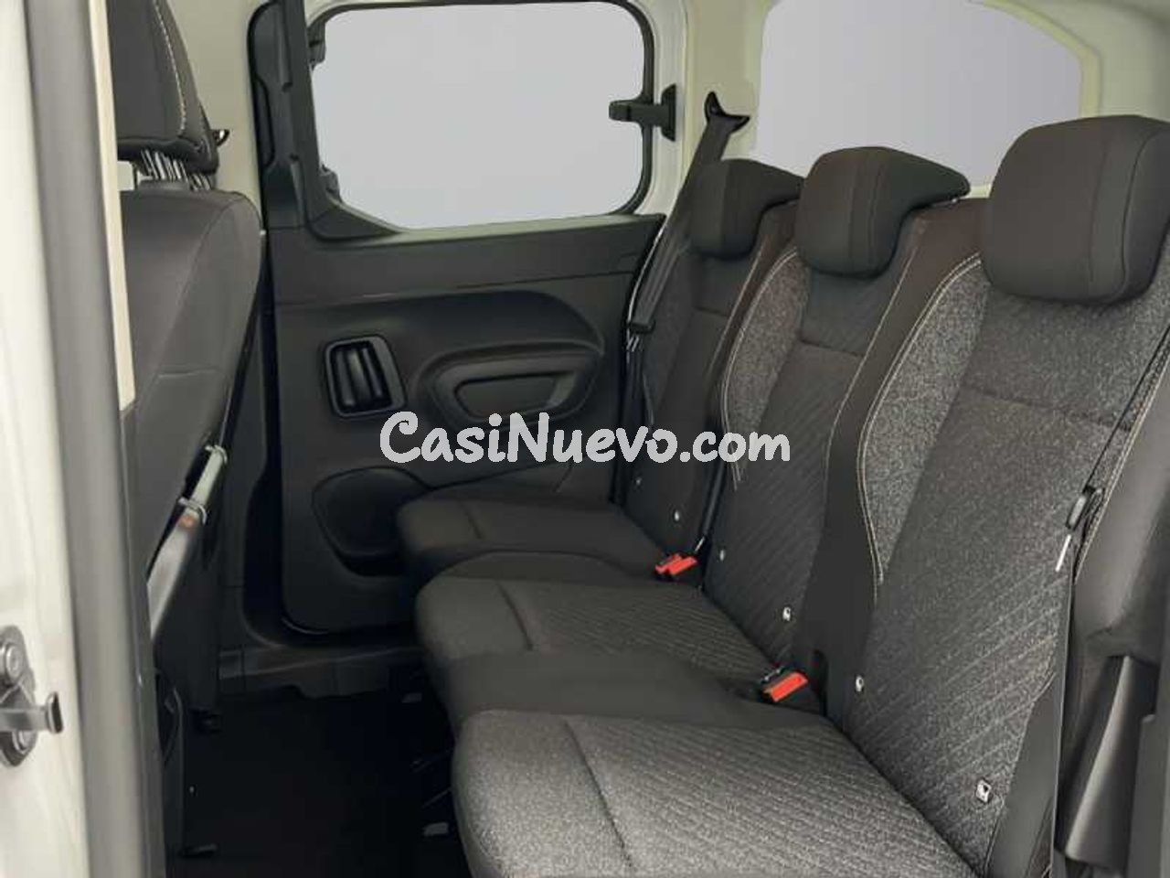 Peugeot Rifter e-Rifter Allure Long 100 Kw   - foto 11