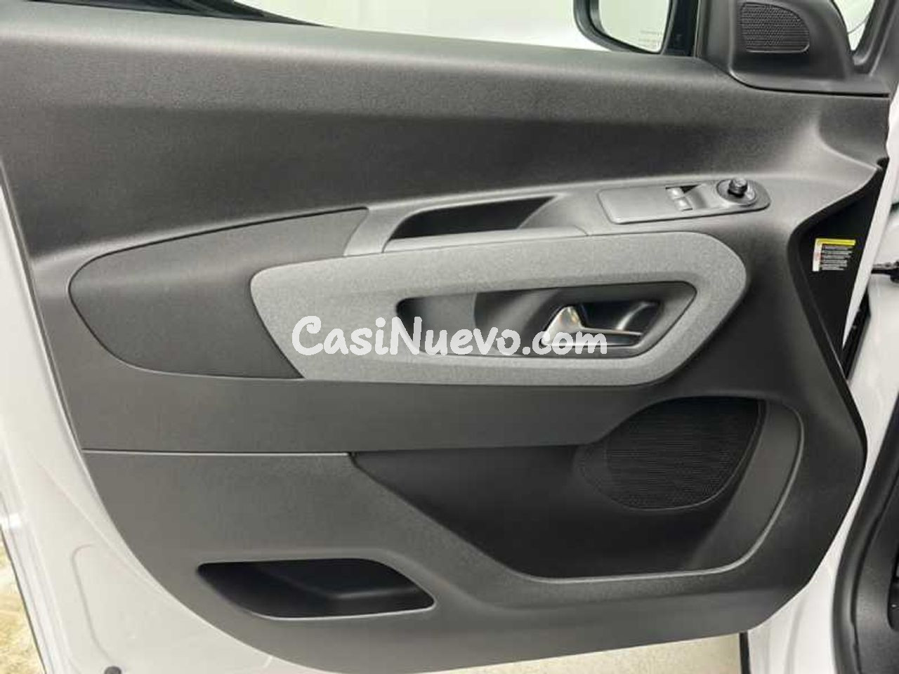 Peugeot Rifter e-Rifter Allure Long 100 Kw   - foto 19