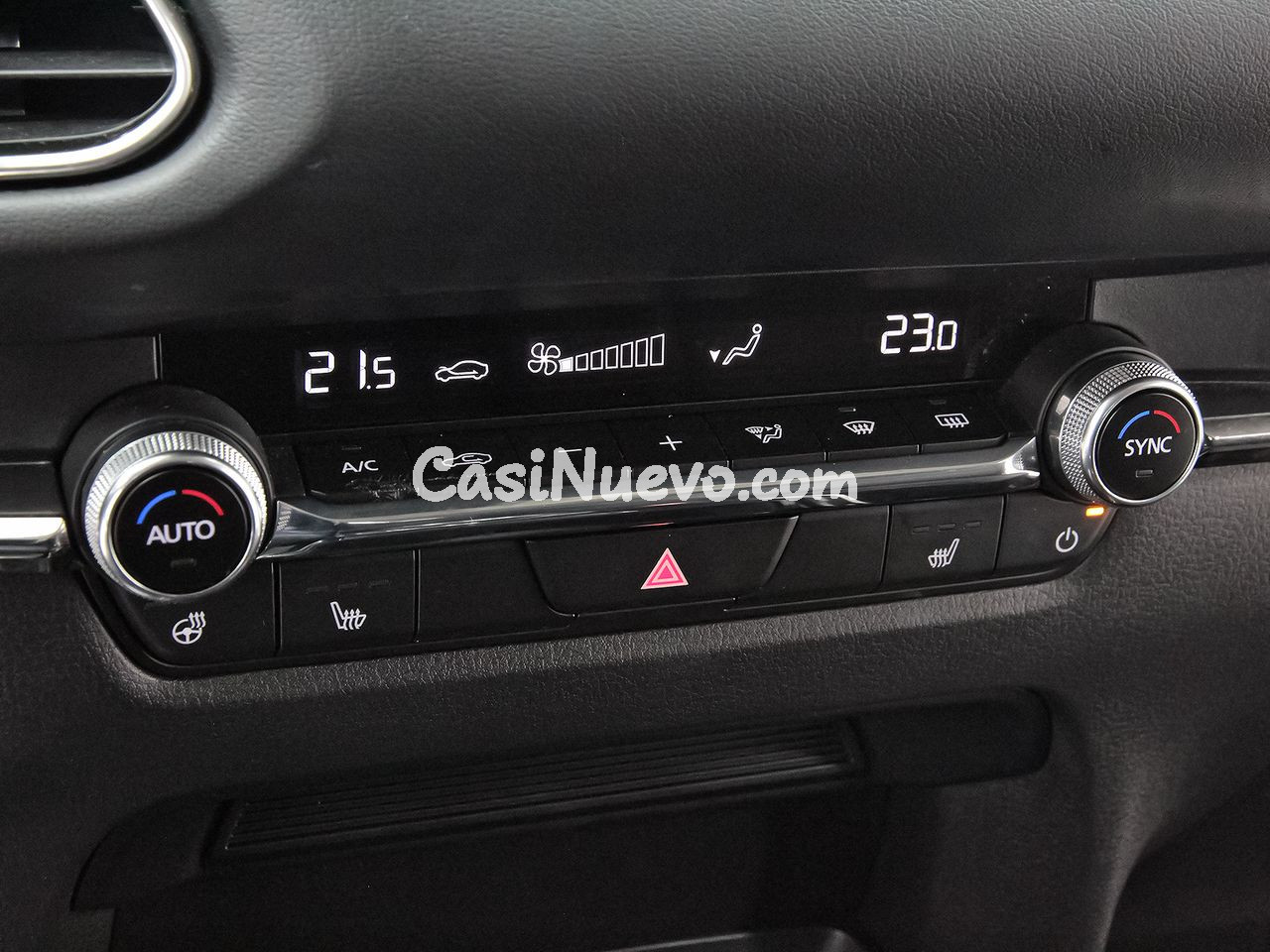 Mazda CX-30 2.5L e-SKYACTIV G MHEV 103kW Centre-Line - foto 33