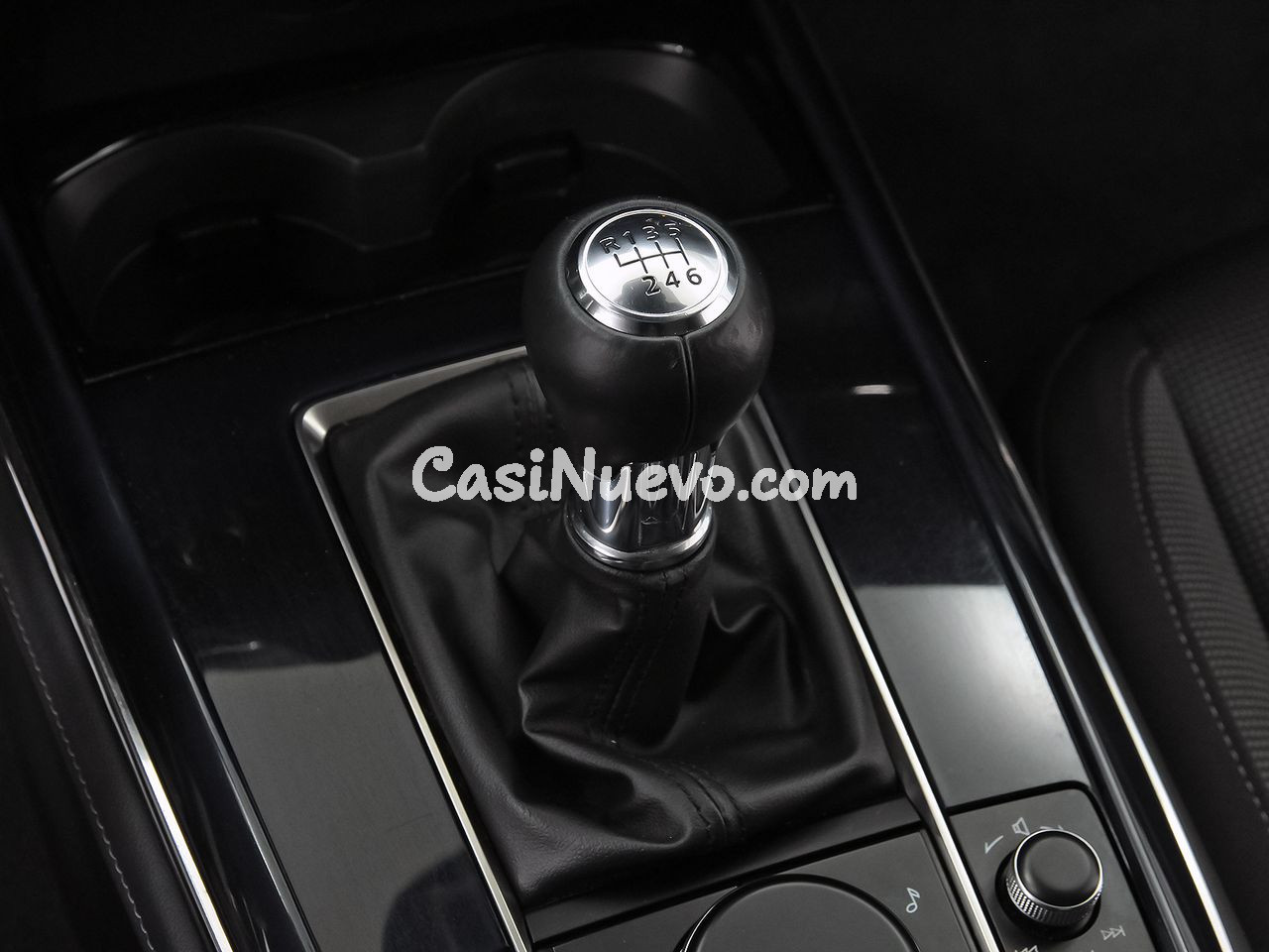 Mazda CX-30 2.5L e-SKYACTIV G MHEV 103kW Centre-Line - foto 35