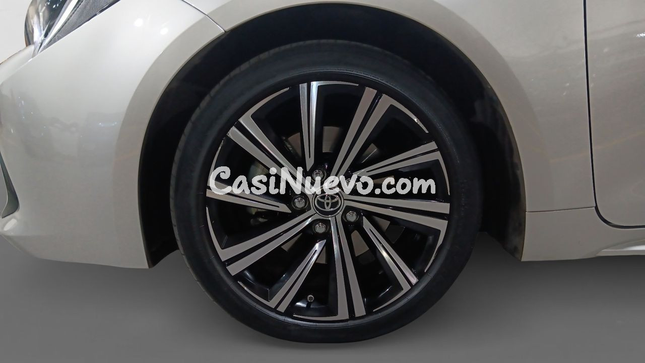 Toyota Corolla BERLINA CON PORTON 2.0 HYBRID STYLE E-CVT 180 - foto 12