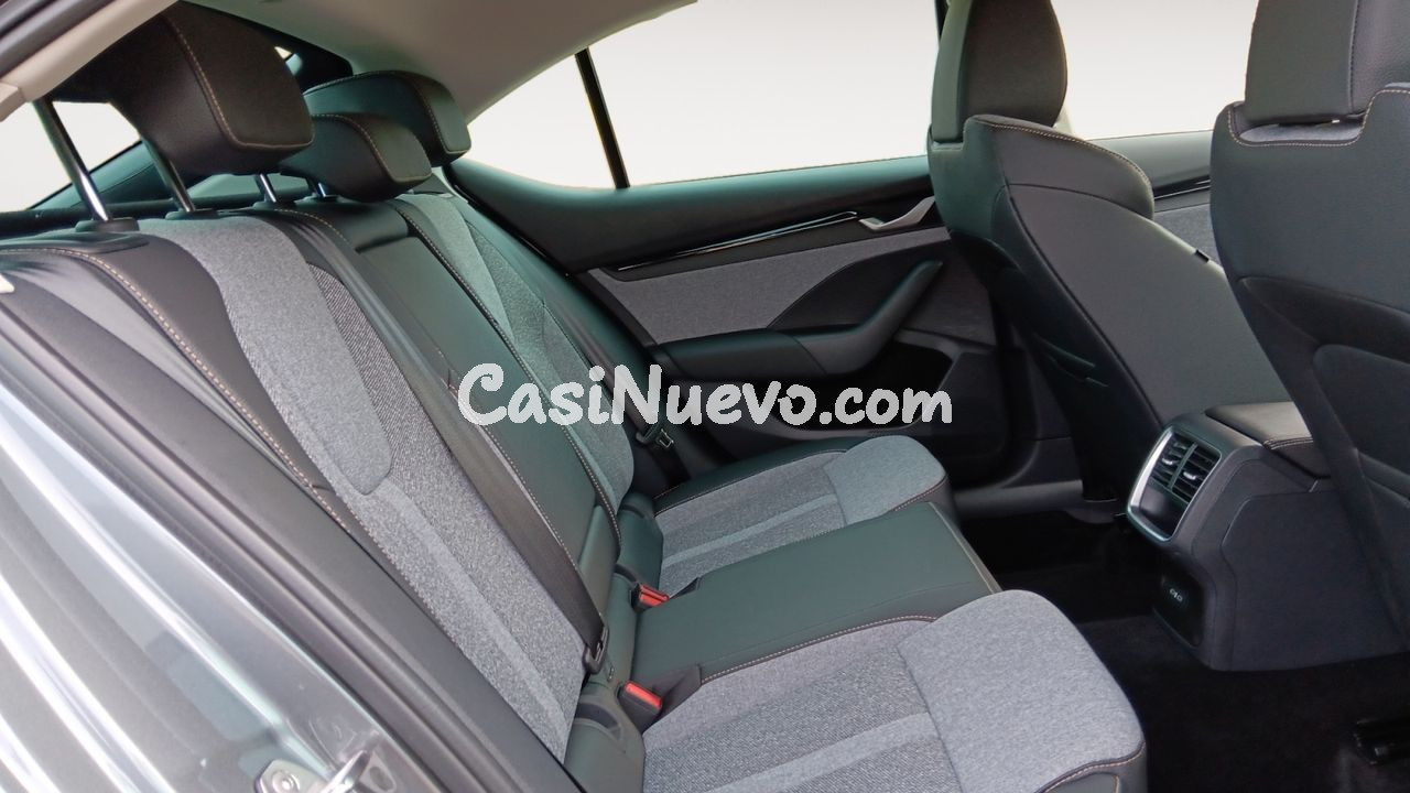 Skoda Octavia DESIGN 1,5 TSI M-HEV 85 KW (115 CV) DSG 7 VEL. - foto 14