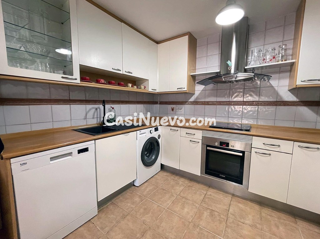 ¡EN VENTA CON ALTA RENTABILIDAD! CHALET PAREADO EN VILLANUEV - foto 8