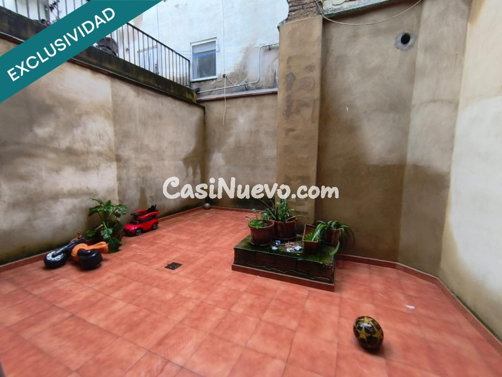 Piso en planta baja con gran terraza – Zona Plaza Santo Domi - foto 5