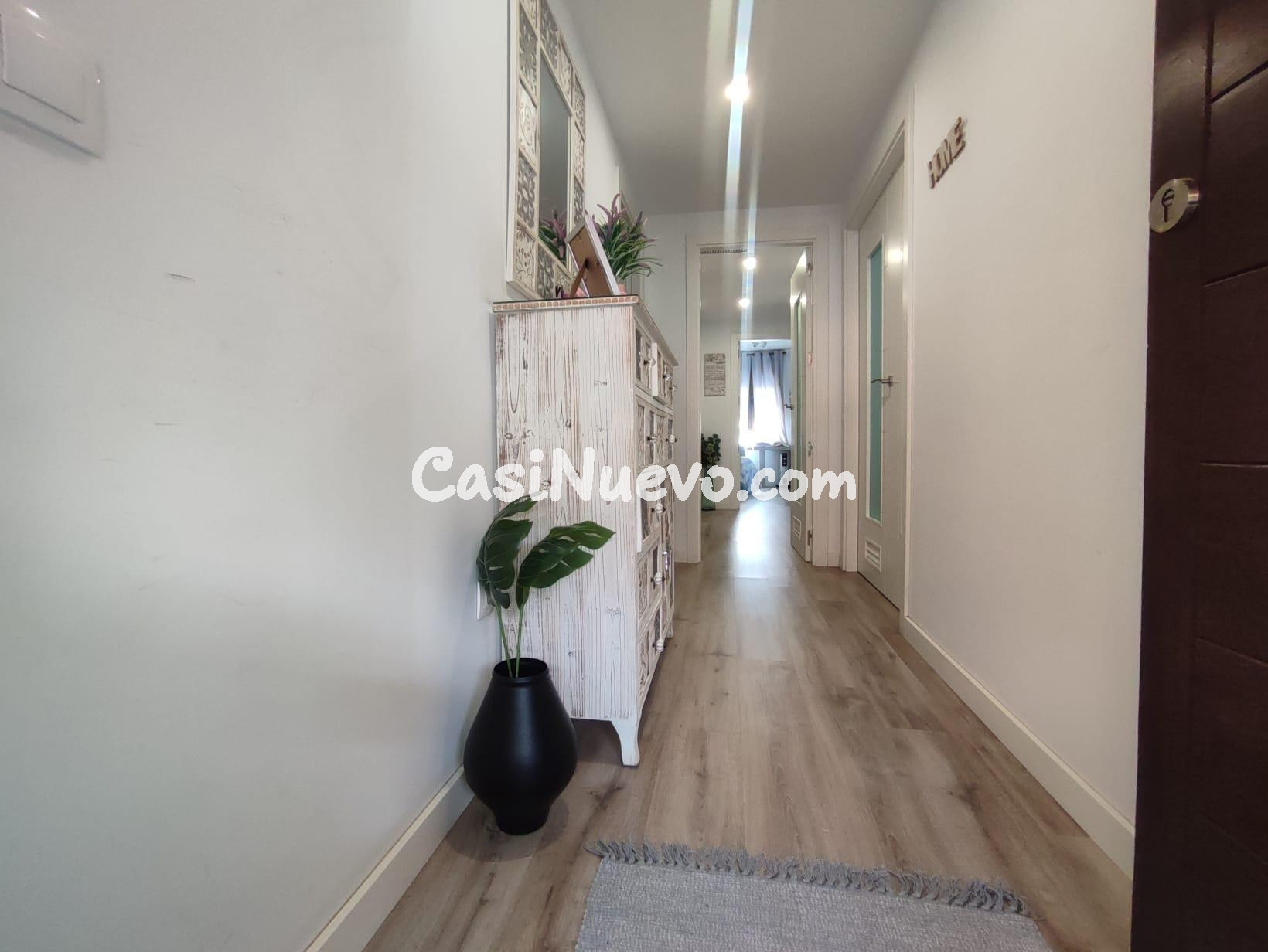 ESTUPENDA VIVIENDA EN NUEVO ZOCO, CON MAGNÍFICO PORCHE, PISC - foto 11