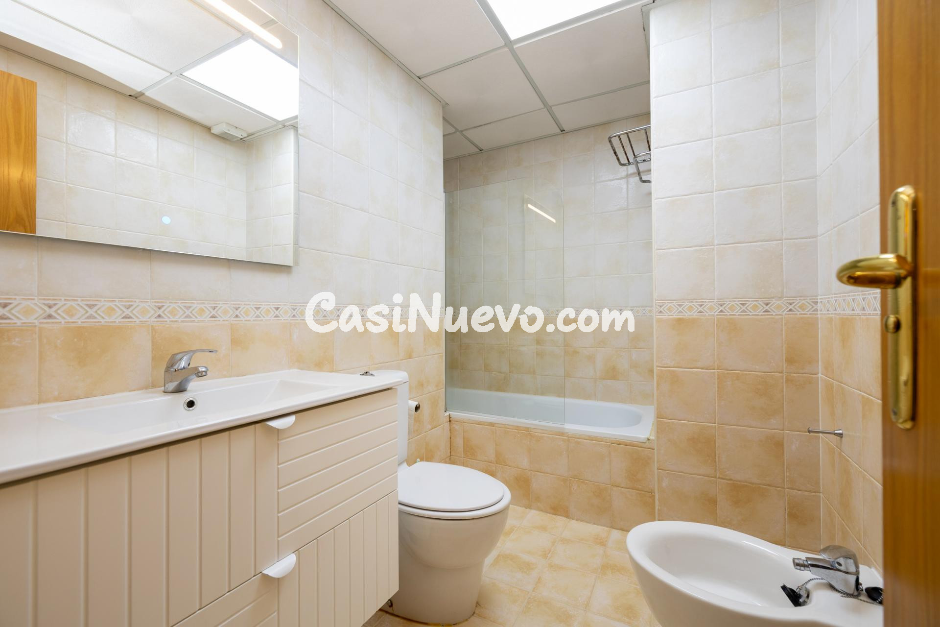 EXCLUSIVO PISO EN RESIDENCIAL DE LUJO – CALLE SAN SEBASTIÁN  - foto 22