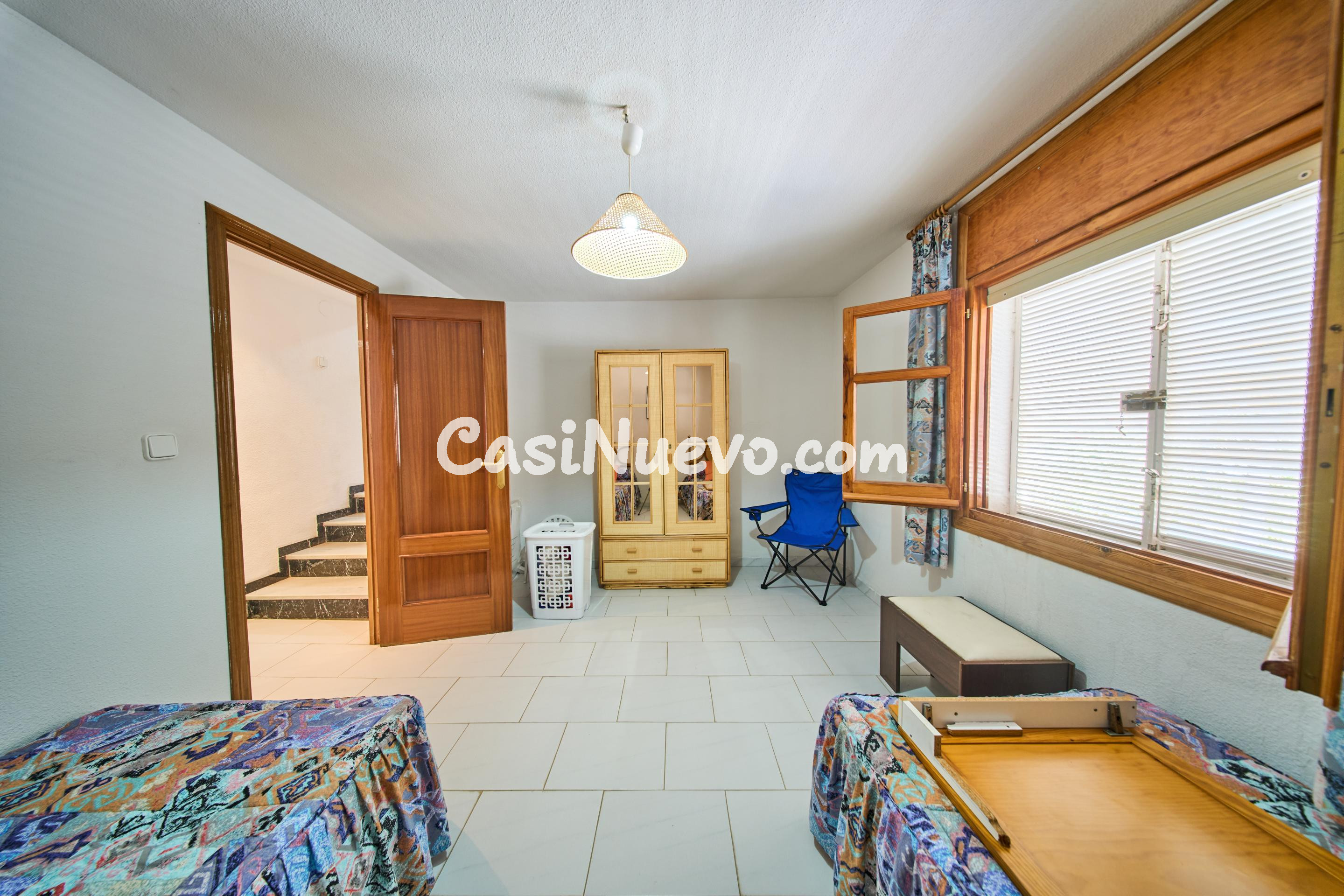 Chalet independiente en Villa de OTURA - foto 16