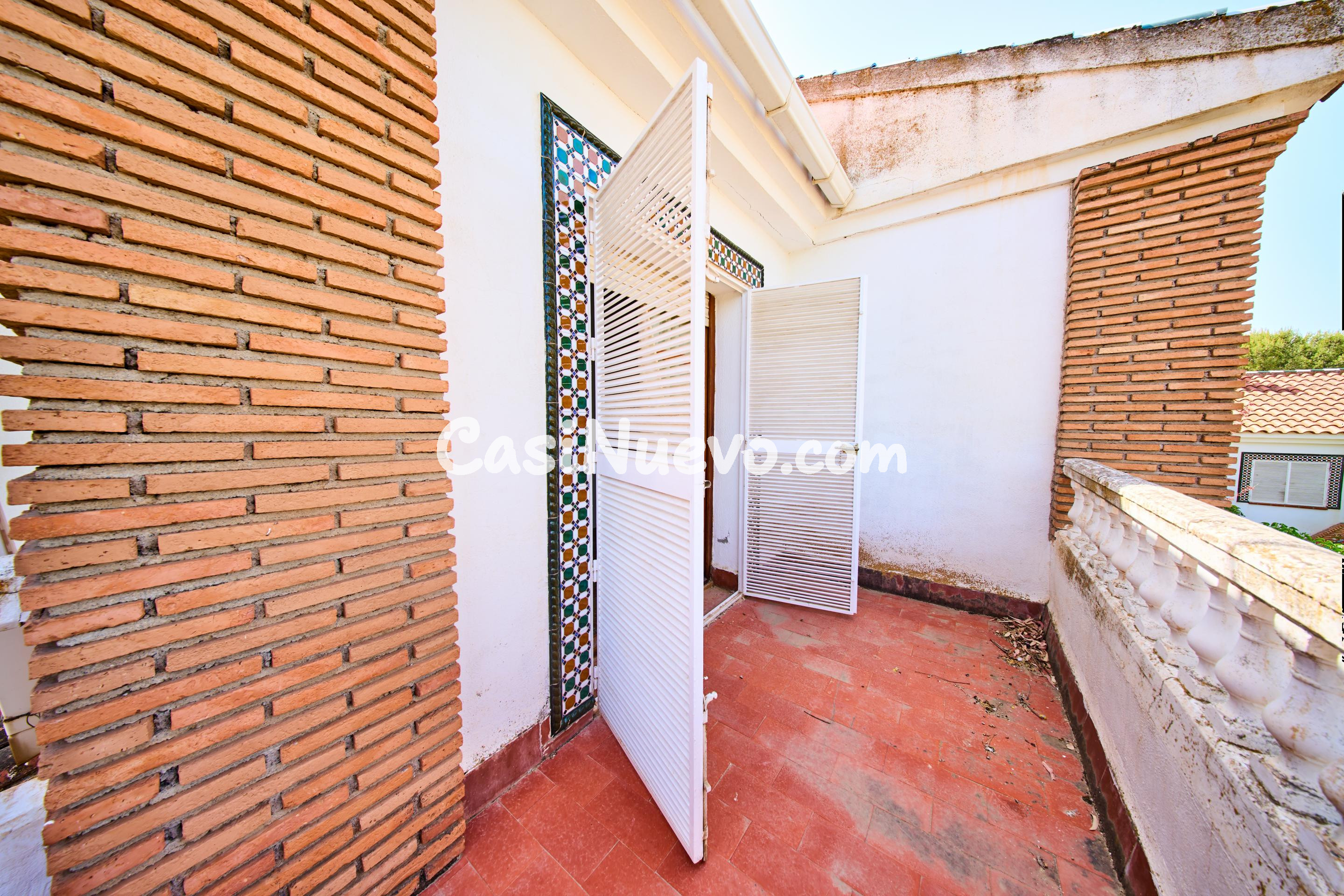 Chalet independiente en Villa de OTURA - foto 21