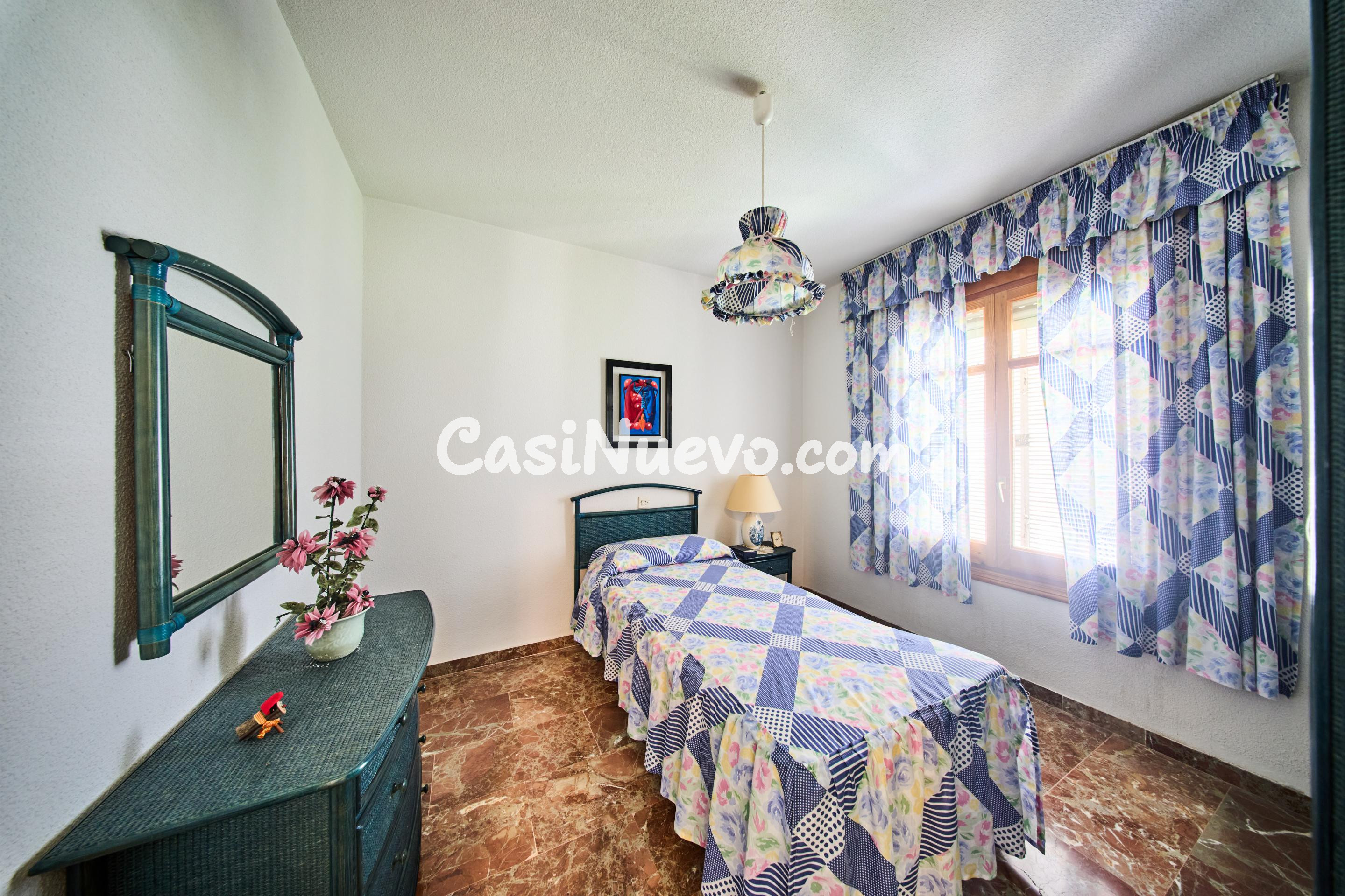 Impresionante chalet de 4 habitaciones con piscina de 86 m3  - foto 32