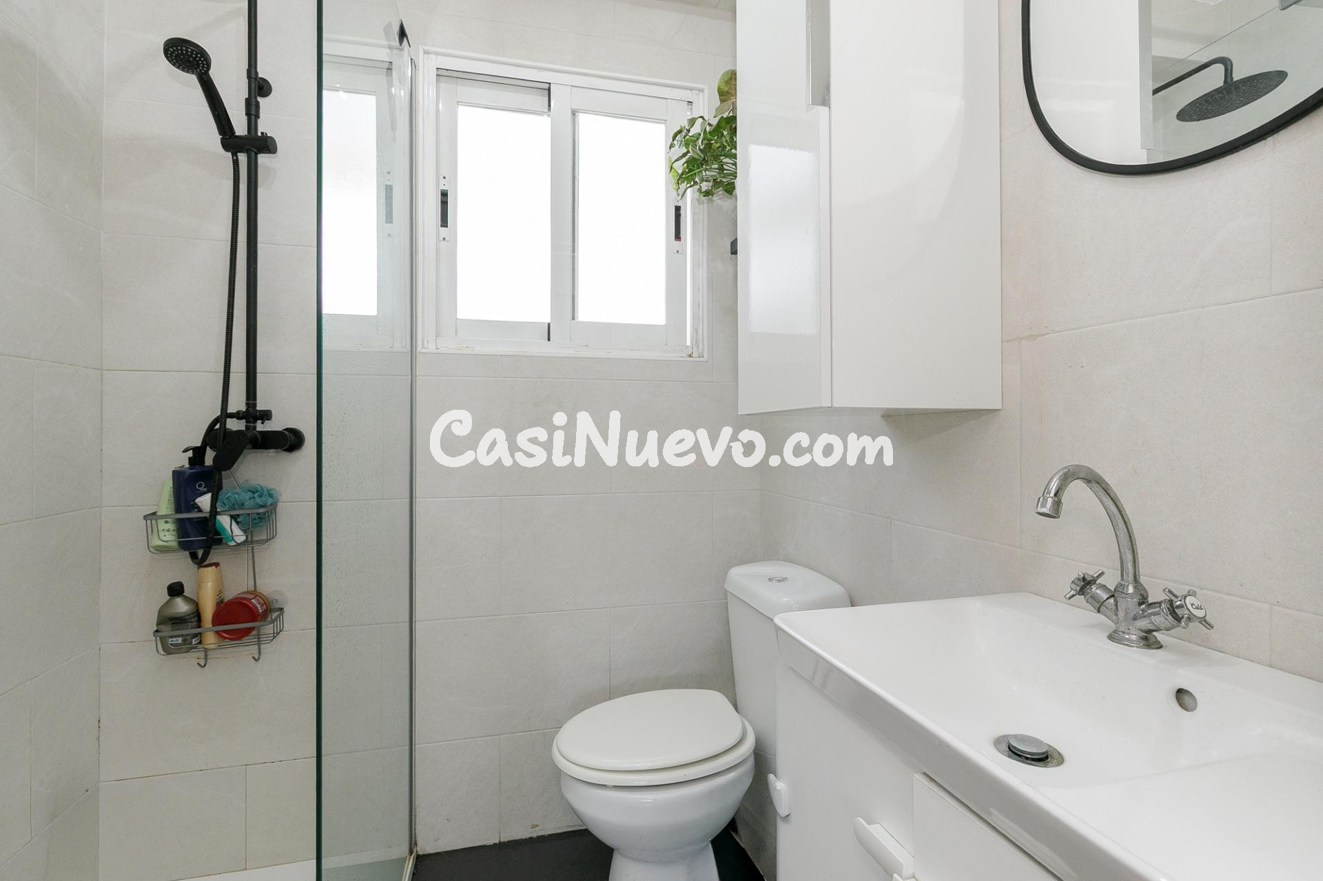 Luminoso piso reformado en Zaidín con balcón y vistas a Sier - foto 12