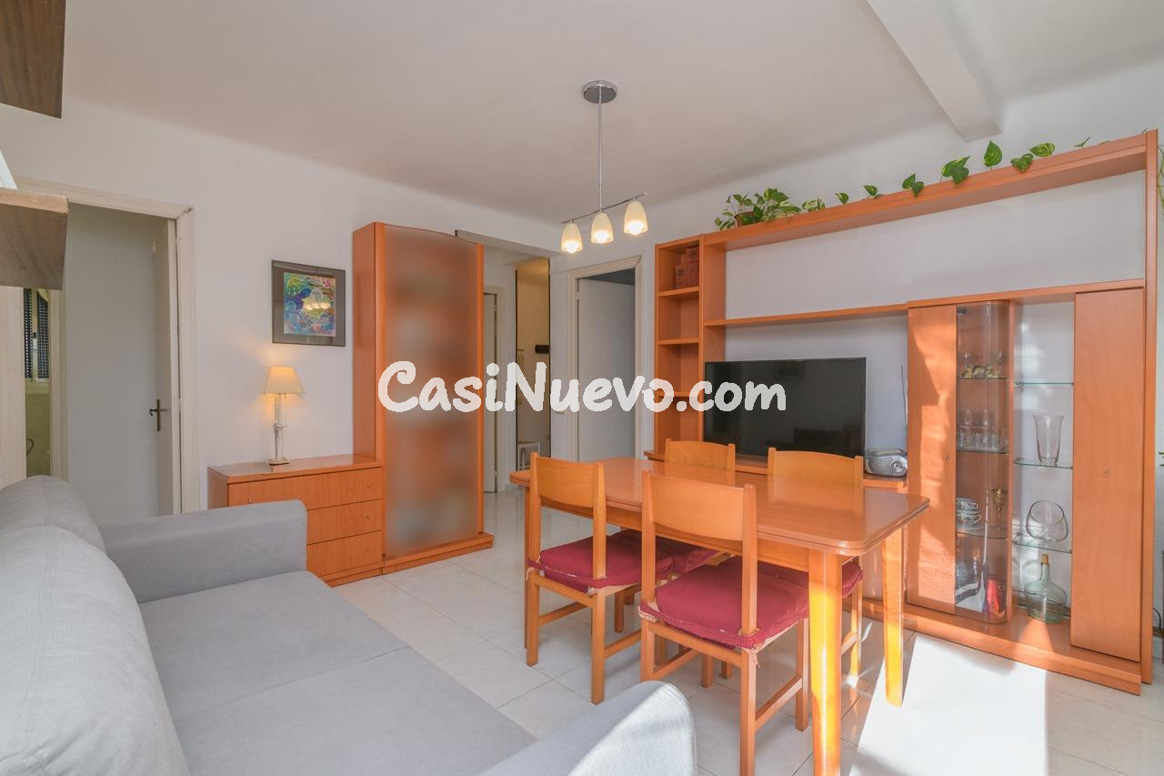¡Oportunidad por zona y precio! Piso junto al Hospital Sant  - foto 7