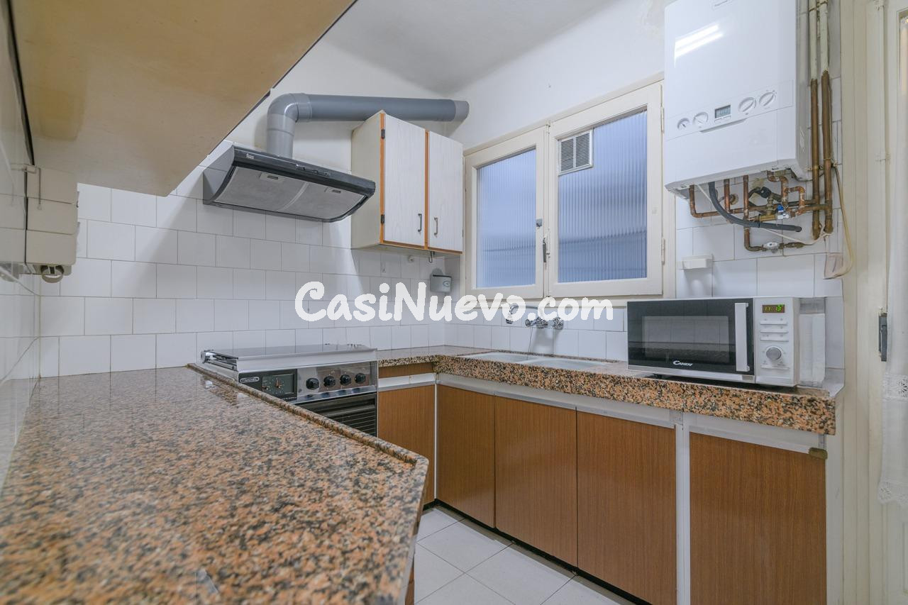 ¡Oportunidad por zona y precio! Piso junto al Hospital Sant  - foto 12