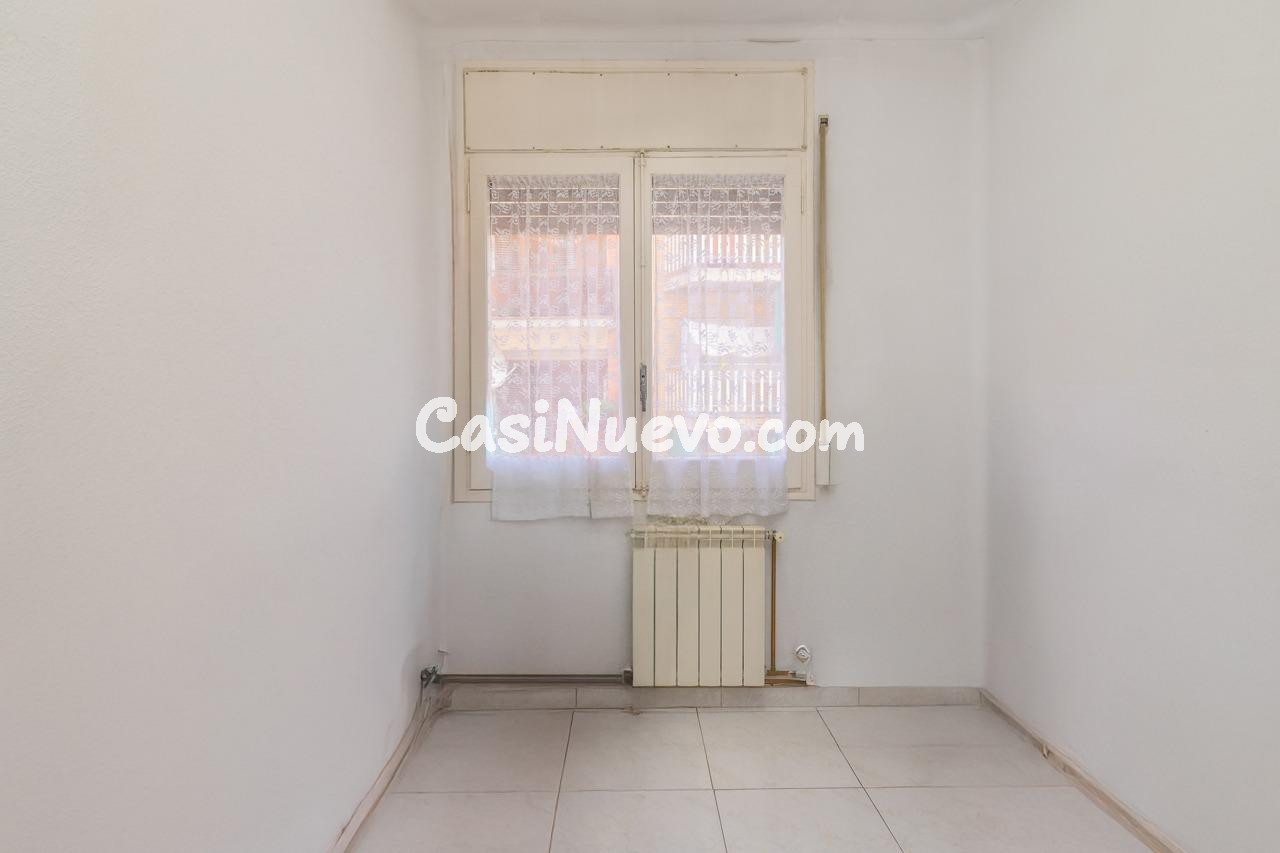 ¡Oportunidad por zona y precio! Piso junto al Hospital Sant  - foto 21