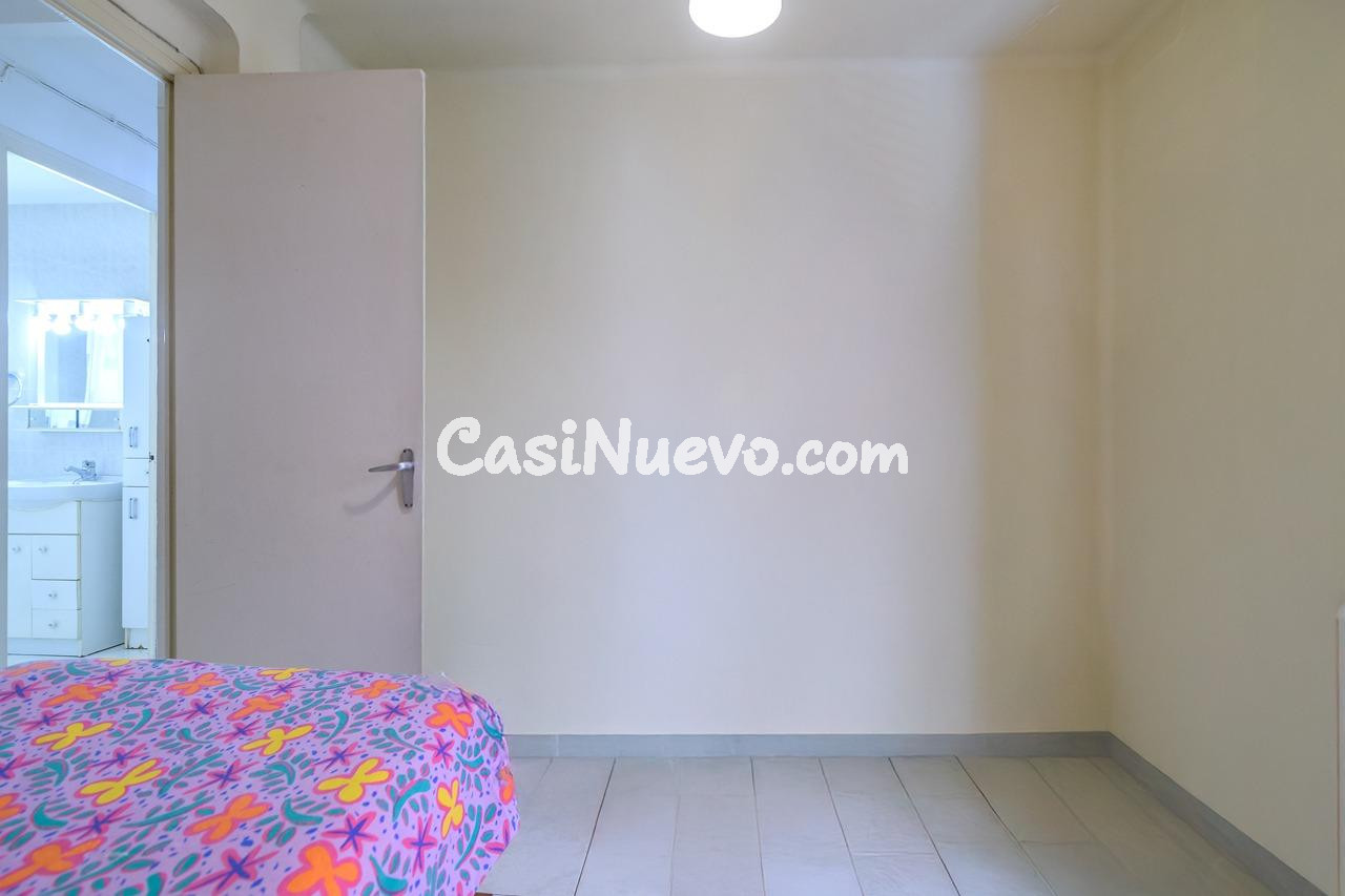 ¡Oportunidad por zona y precio! Piso junto al Hospital Sant  - foto 28