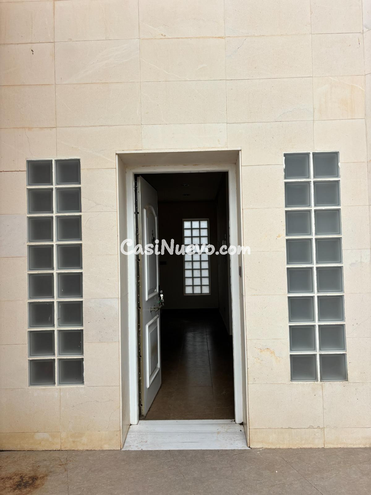 MODERNO CHALET EN ZONA MONTESOL - foto 5