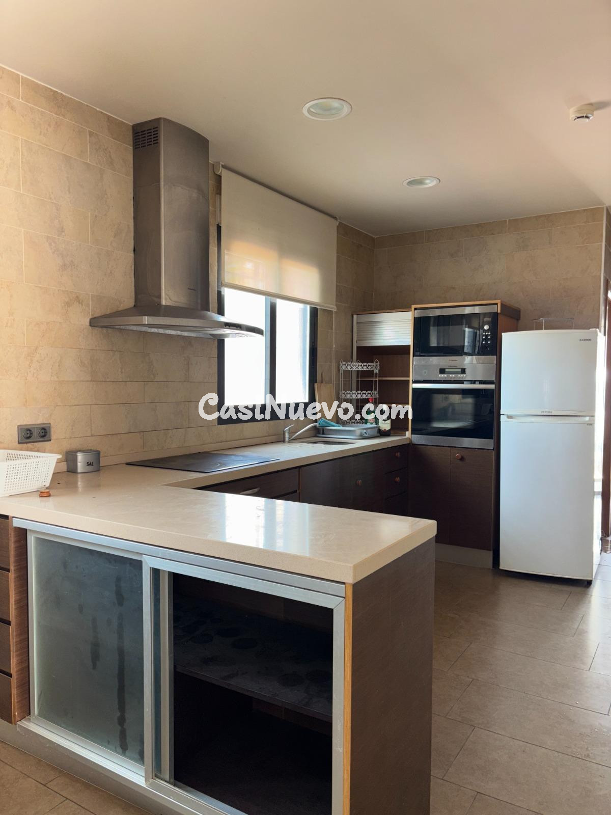 MODERNO CHALET EN ZONA MONTESOL - foto 11