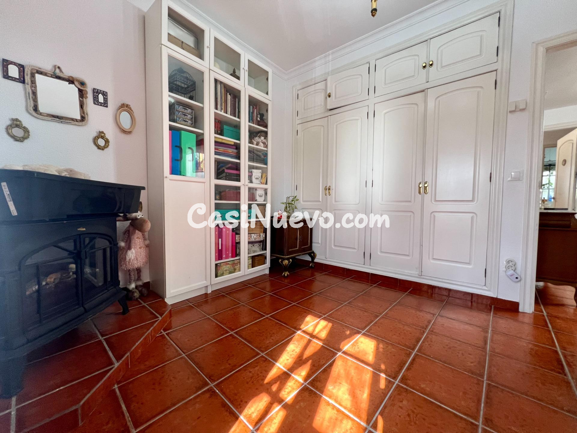 E. Amplia casa adosada totalmente reformada en Santa Cruz - foto 9