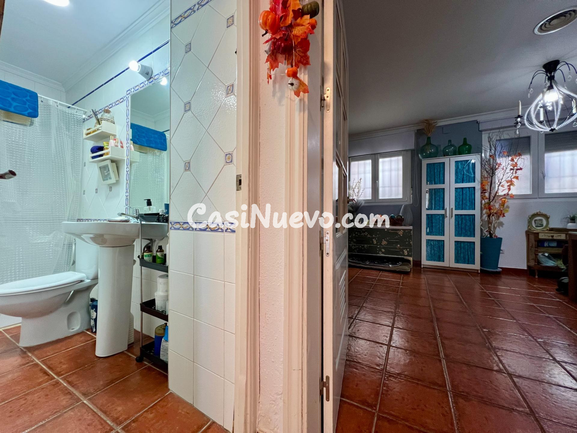 E. Amplia casa adosada totalmente reformada en Santa Cruz - foto 12