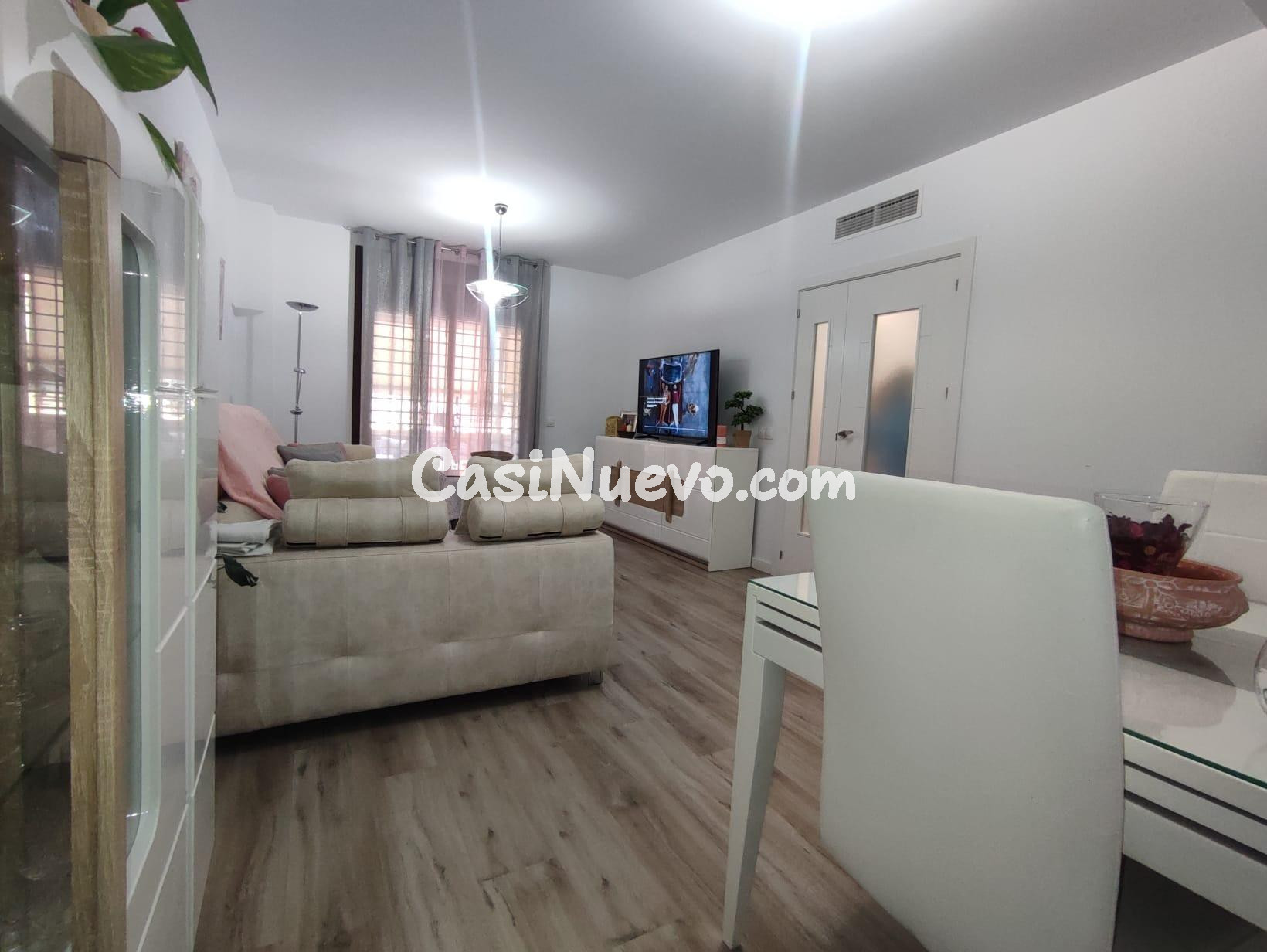 D. ESTUPENDA VIVIENDA EN NUEVO ZOCO, CON MAGNÍFICO Y GRAN PA - foto 3