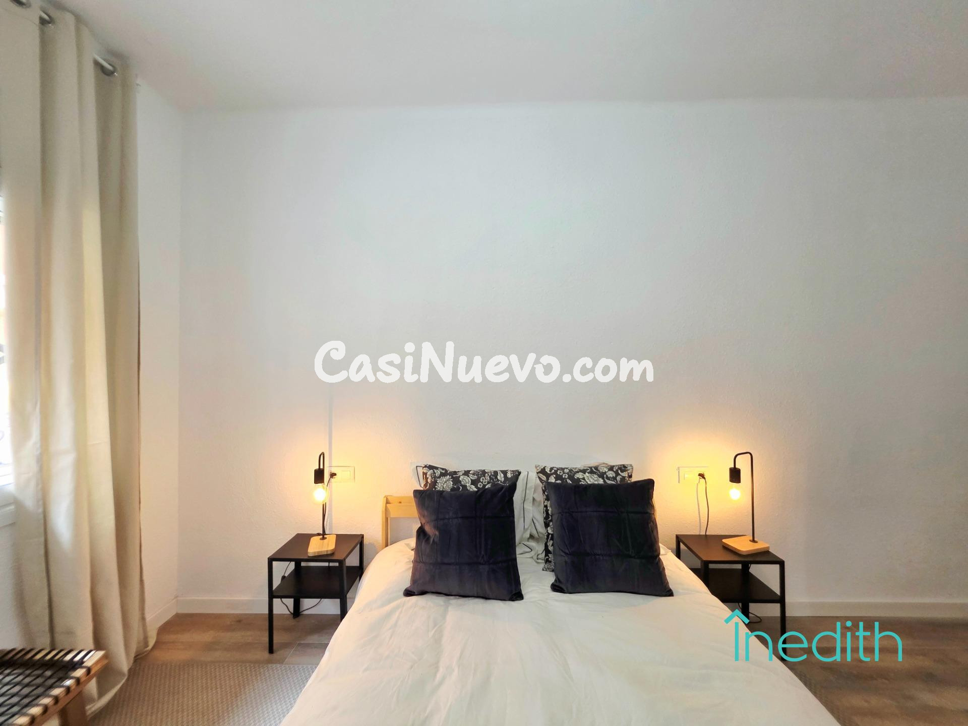 Piso de 3 habitaciones semireformado al lado Plaza Catalunya - foto 5