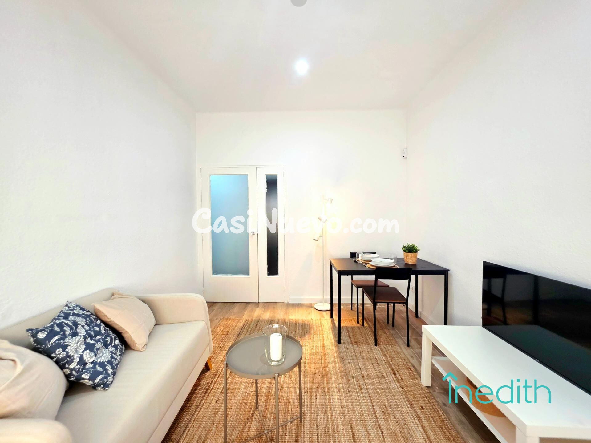 Piso de 3 habitaciones semireformado al lado Plaza Catalunya - foto 15
