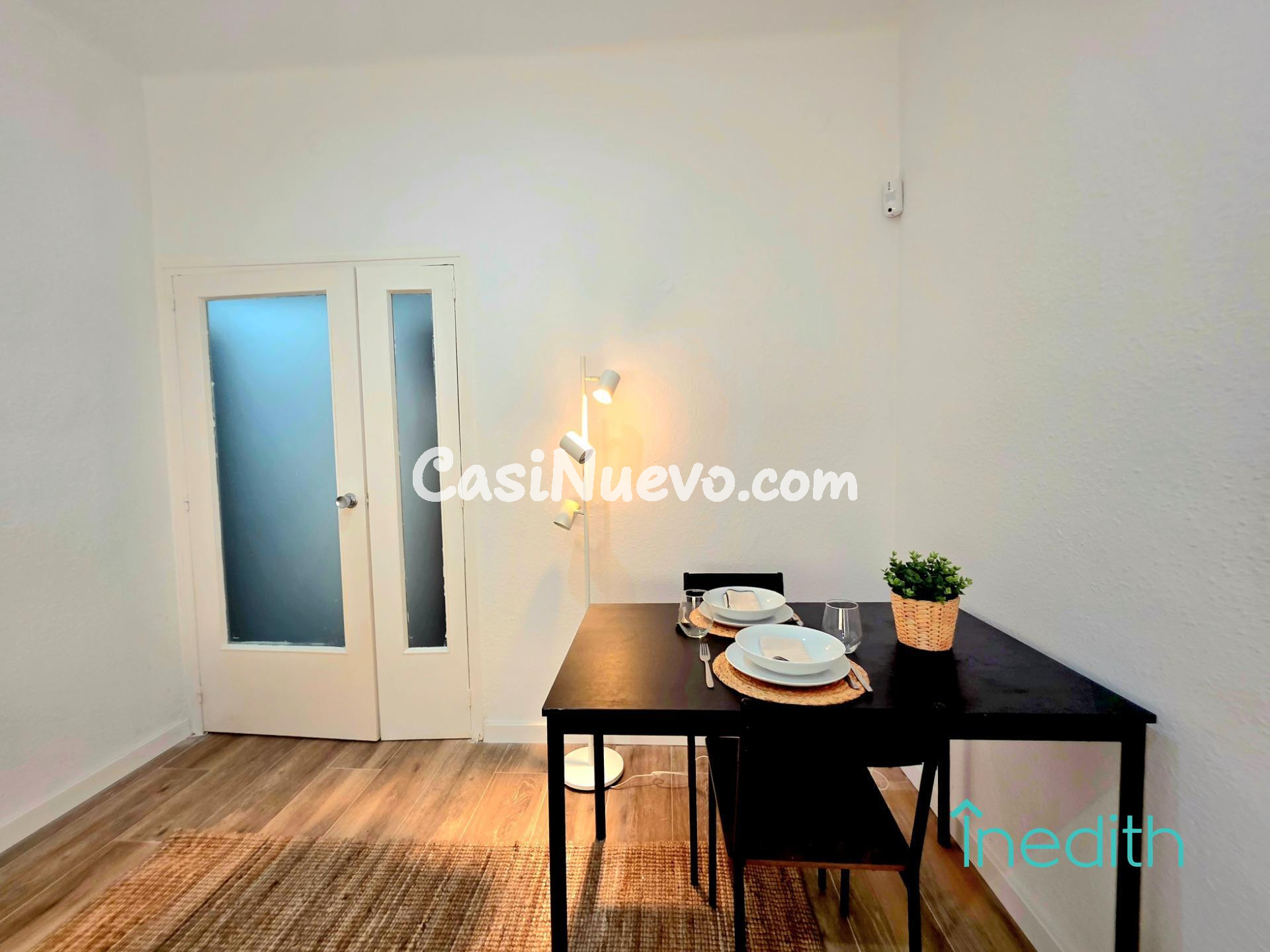 Piso de 3 habitaciones semireformado al lado Plaza Catalunya - foto 17