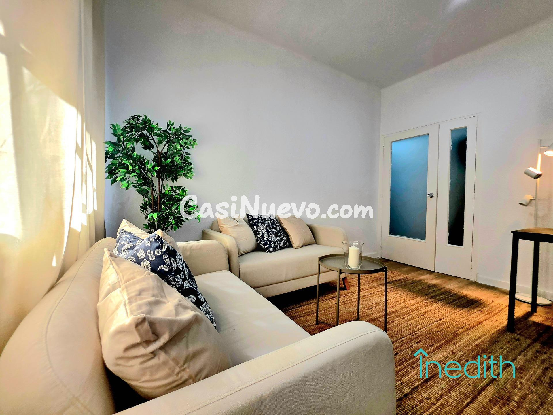 Piso de 3 habitaciones semireformado al lado Plaza Catalunya - foto 18