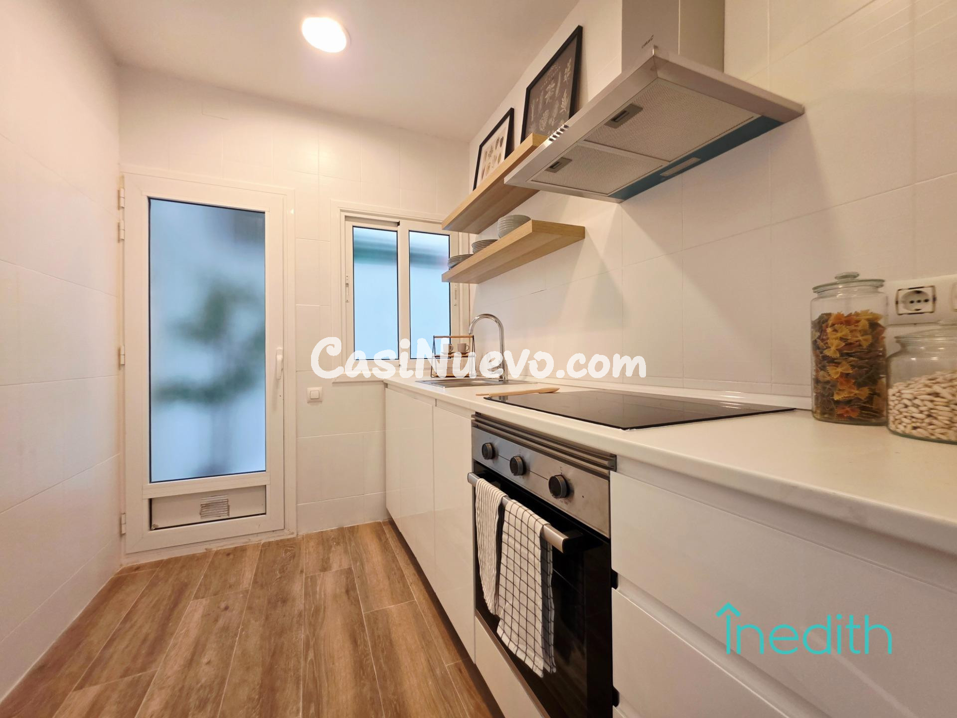 Piso de 3 habitaciones semireformado al lado Plaza Catalunya - foto 24