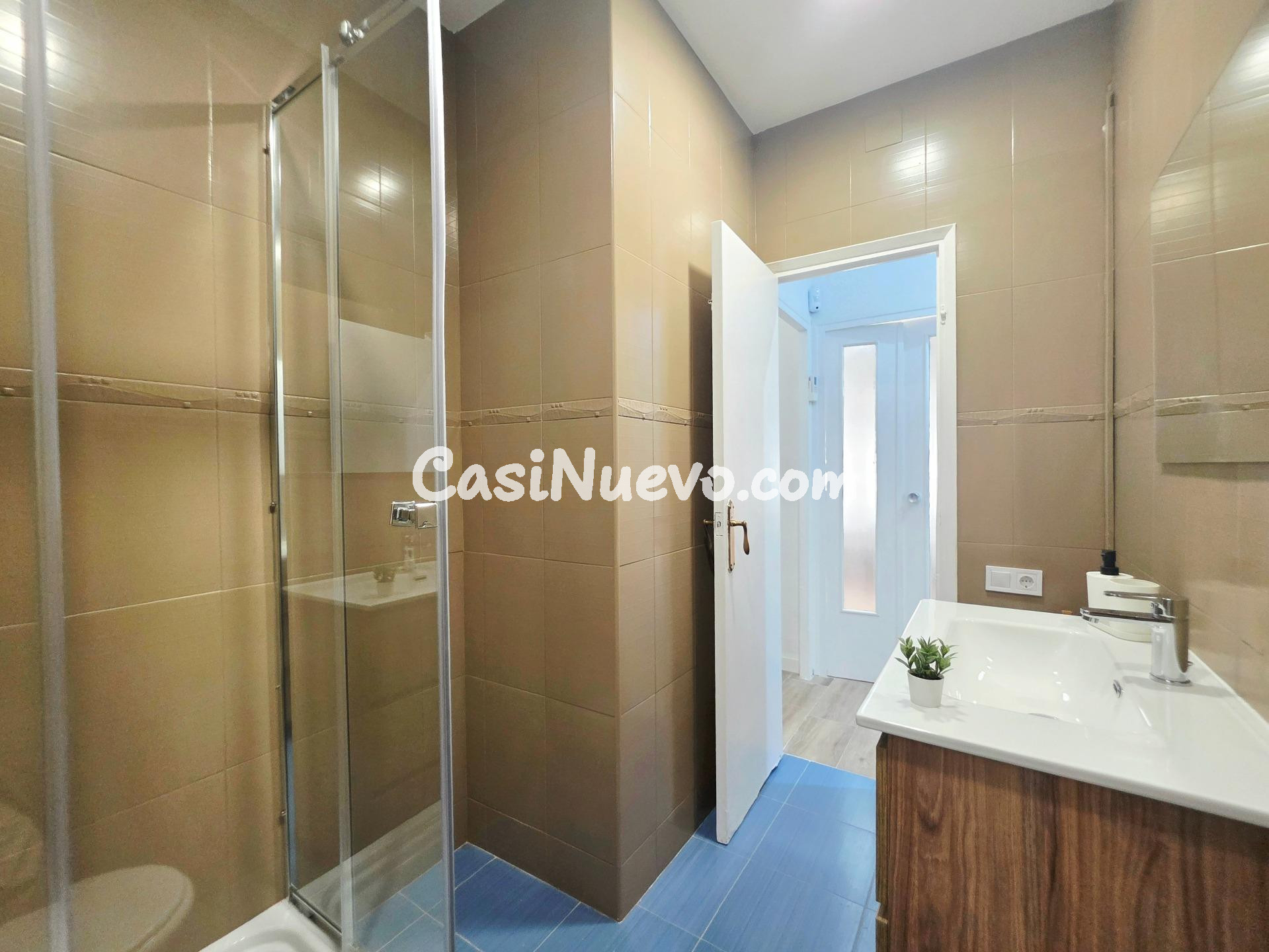 Piso de 3 habitaciones semireformado al lado Plaza Catalunya - foto 29