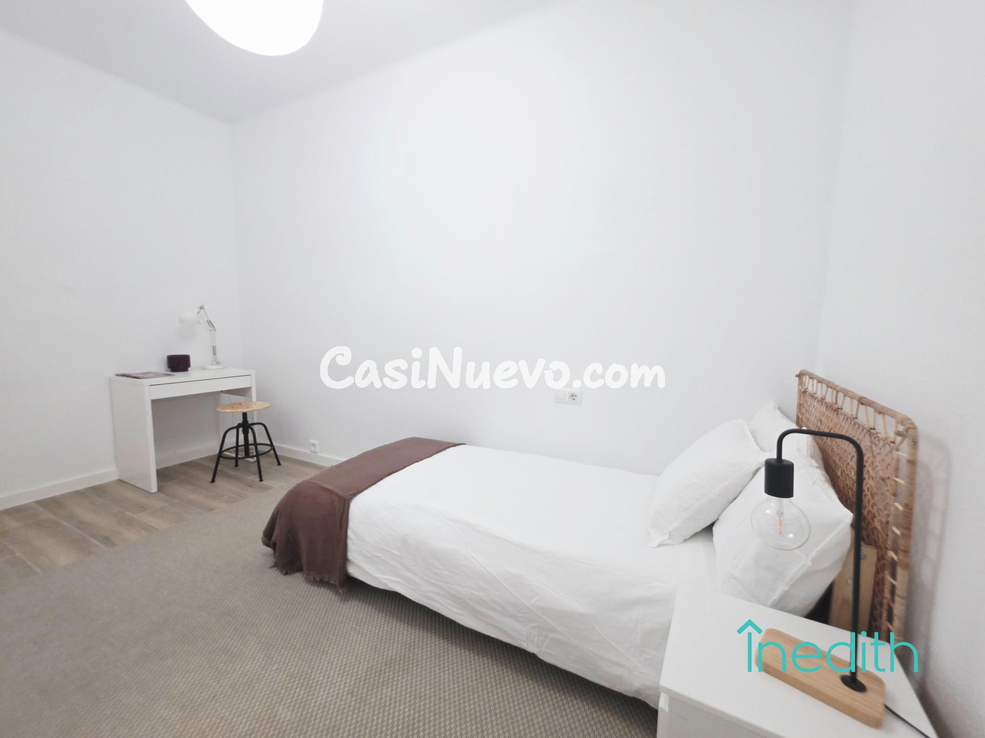 Piso de 3 habitaciones semireformado al lado Plaza Catalunya - foto 37