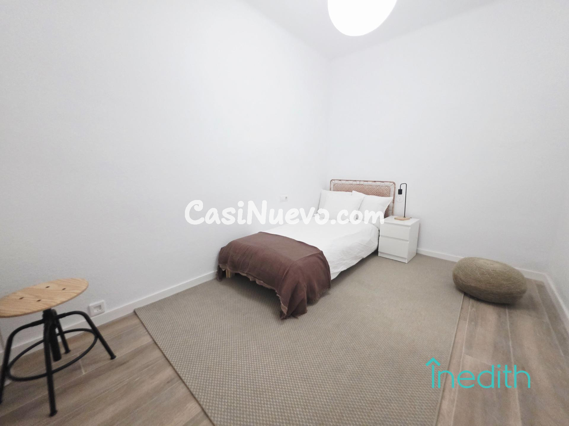 Piso de 3 habitaciones semireformado al lado Plaza Catalunya - foto 38