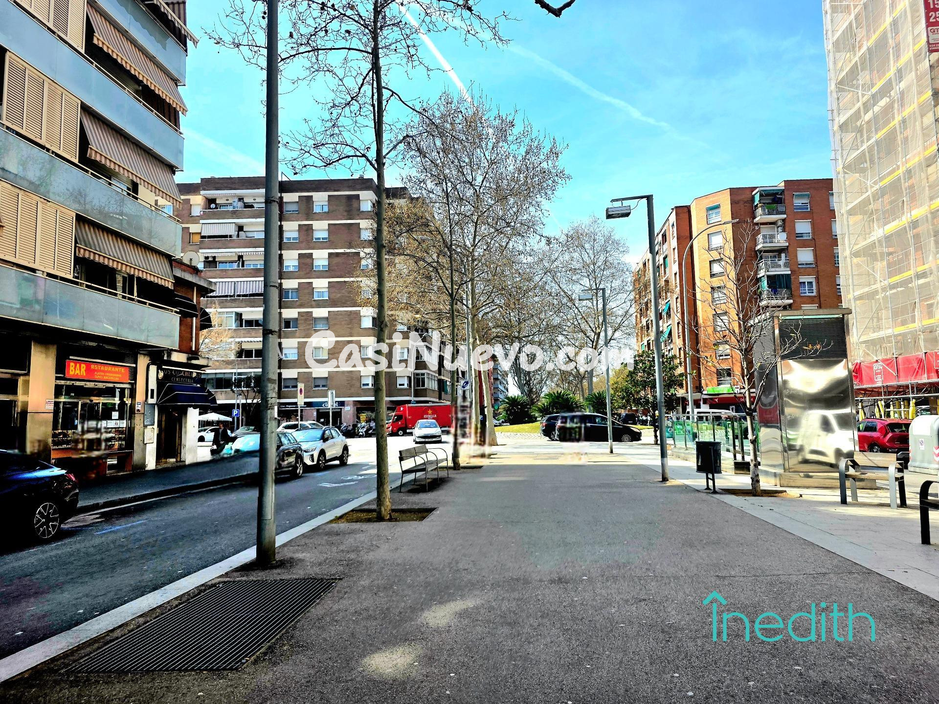 Piso de 3 habitaciones semireformado al lado Plaza Catalunya - foto 44