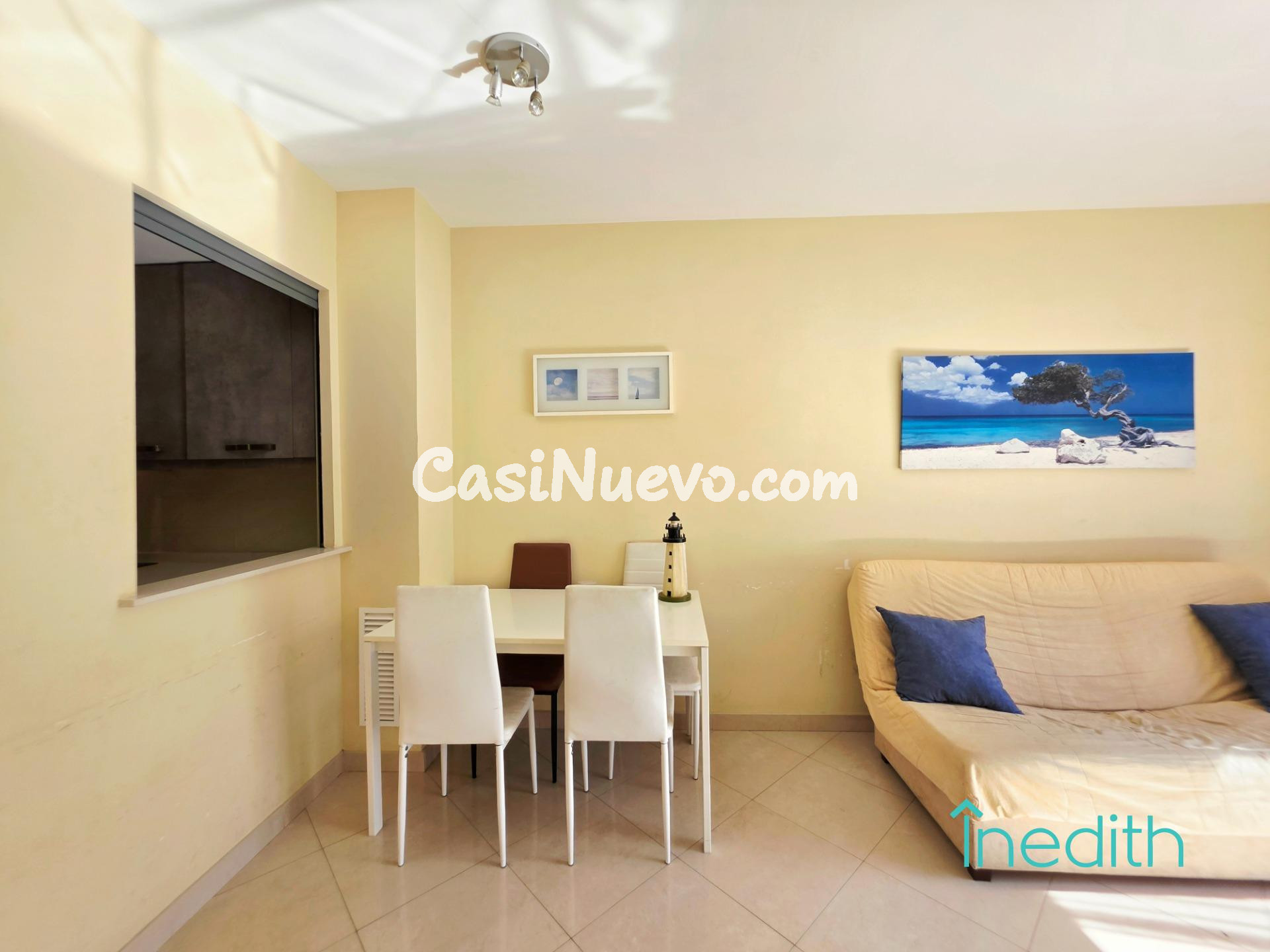 Piso seminuevo en calle tranquila del centro de Sitges a dos - foto 12