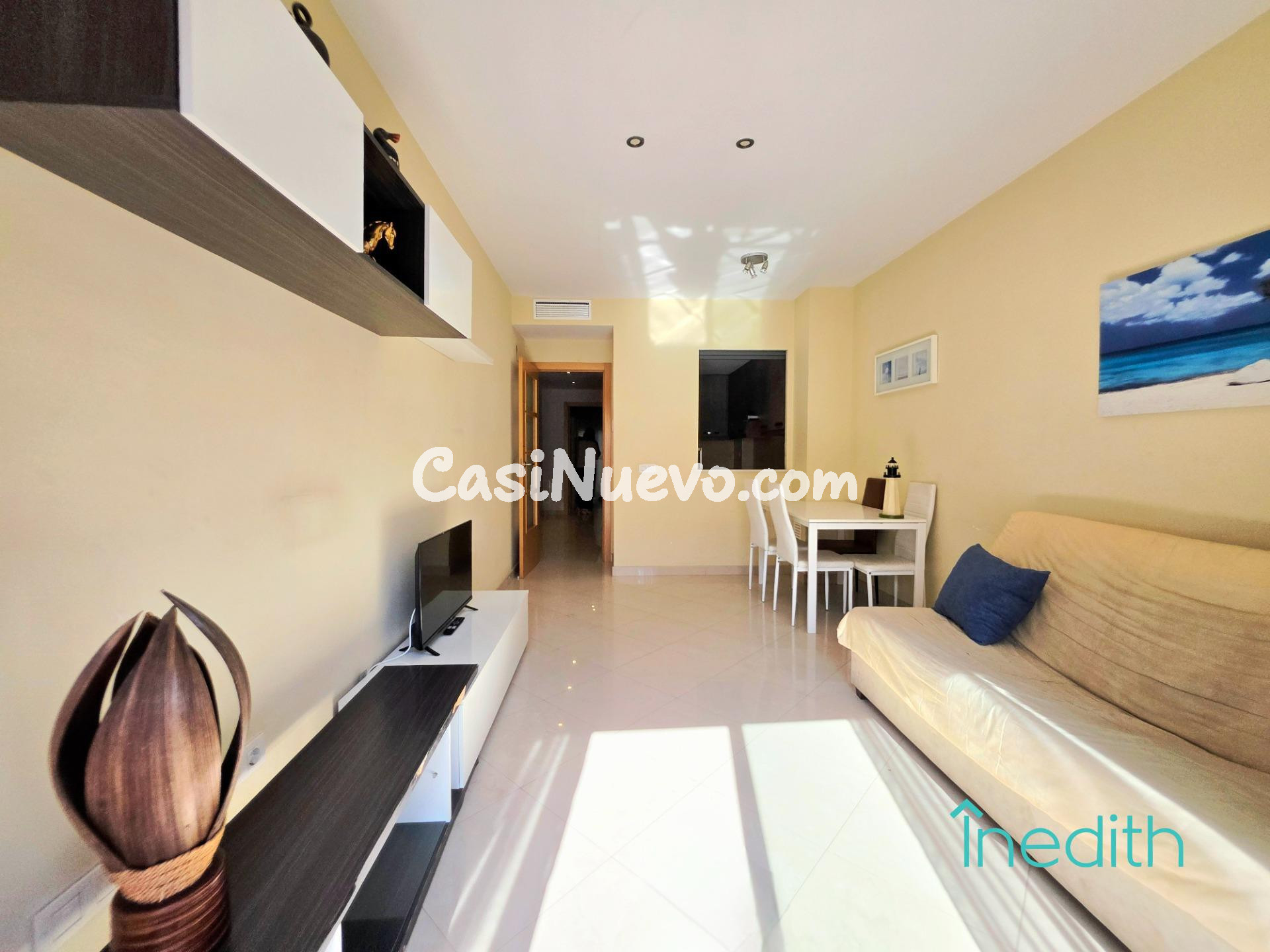 Piso seminuevo en calle tranquila del centro de Sitges a dos - foto 15