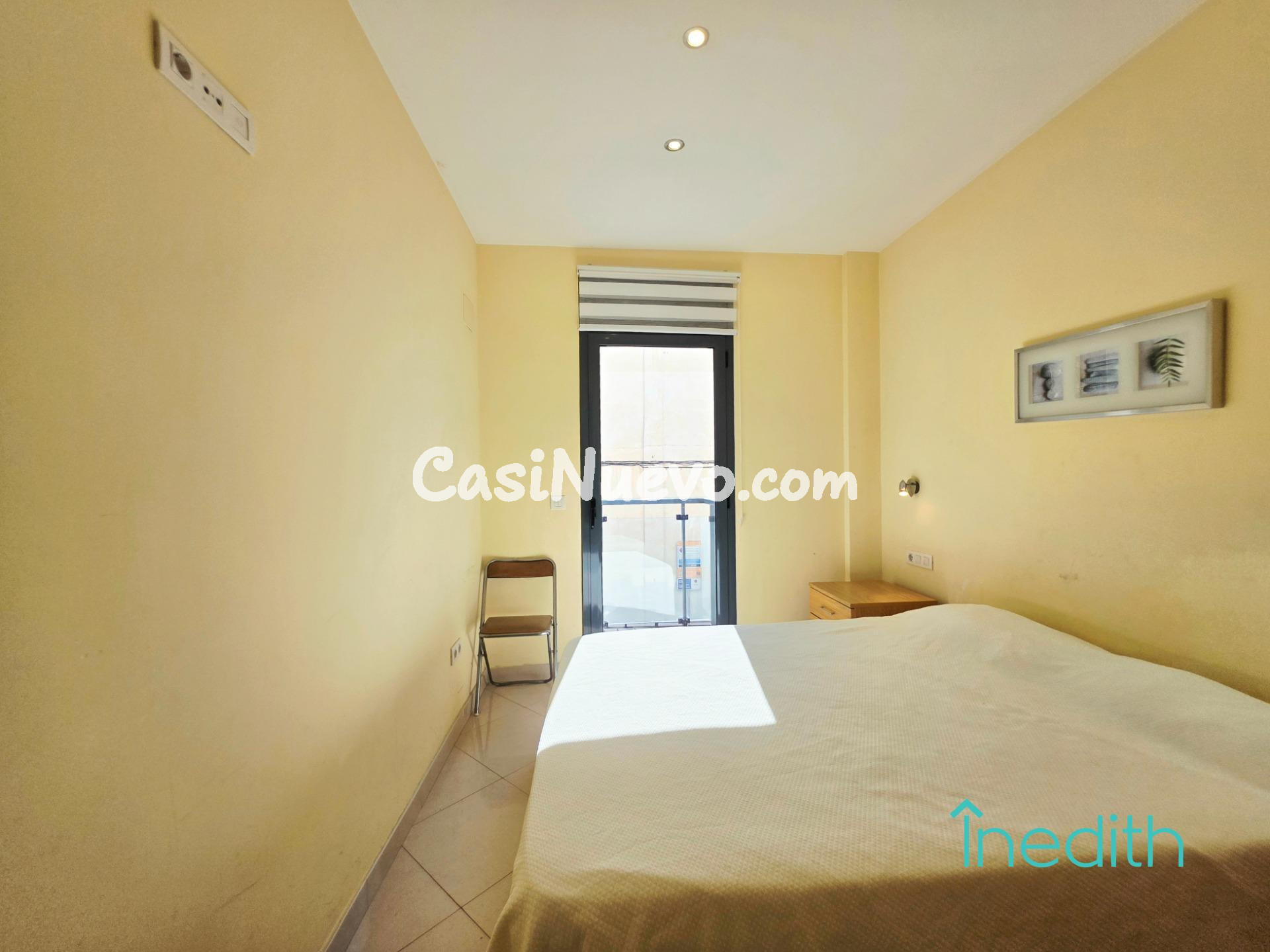 Piso seminuevo en calle tranquila del centro de Sitges a dos - foto 27