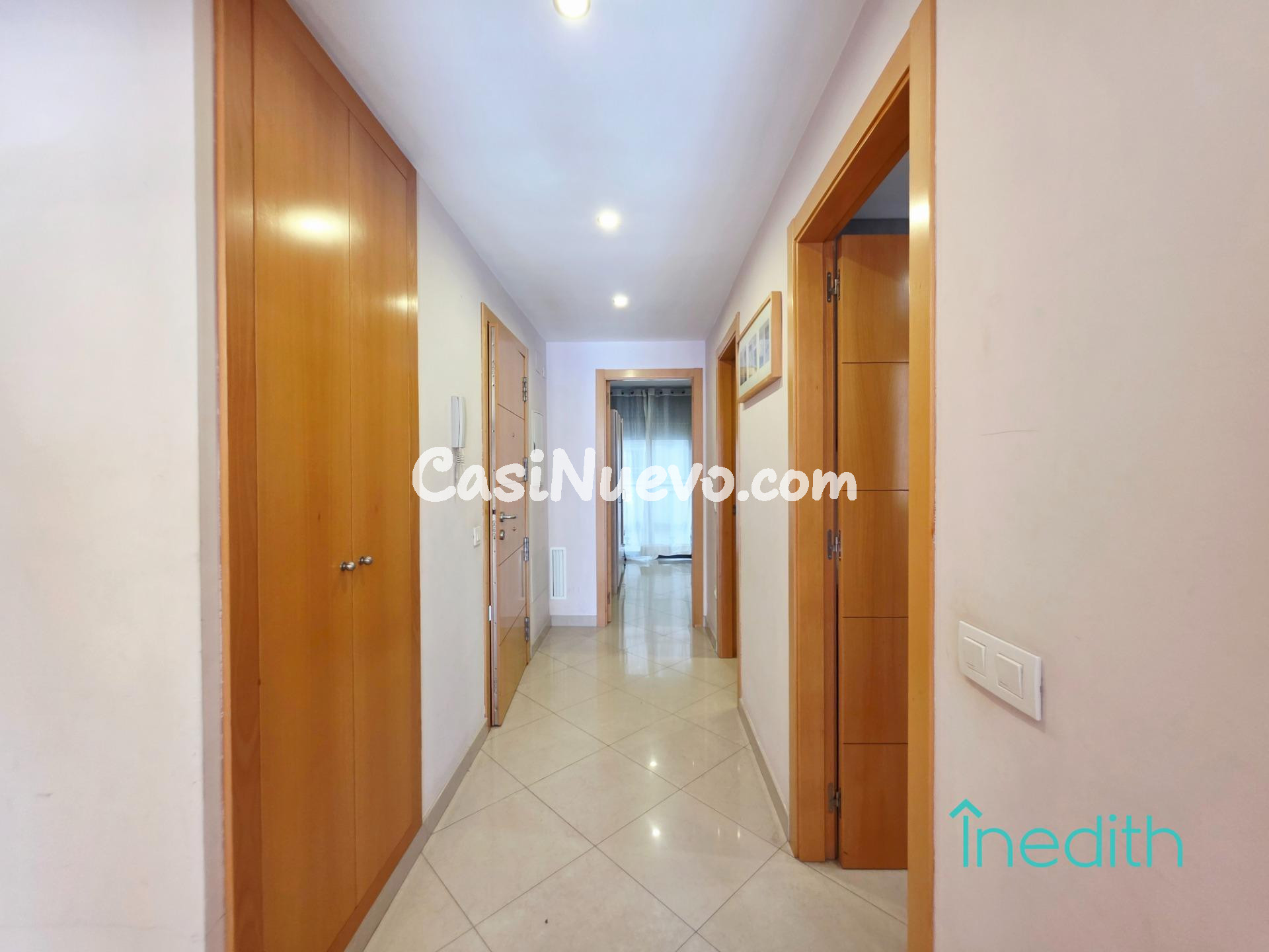 Piso seminuevo en calle tranquila del centro de Sitges a dos - foto 30