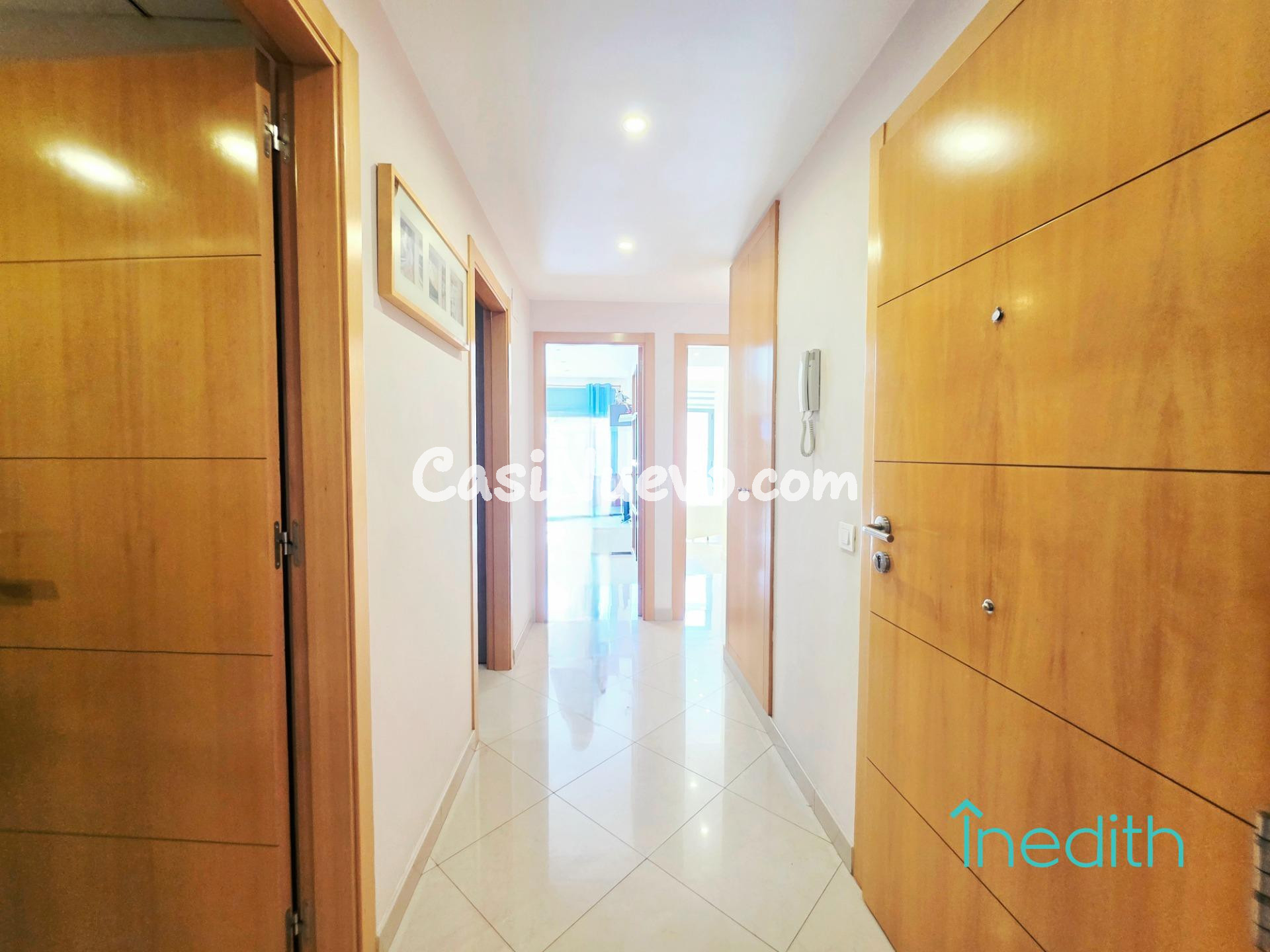 Piso seminuevo en calle tranquila del centro de Sitges a dos - foto 39