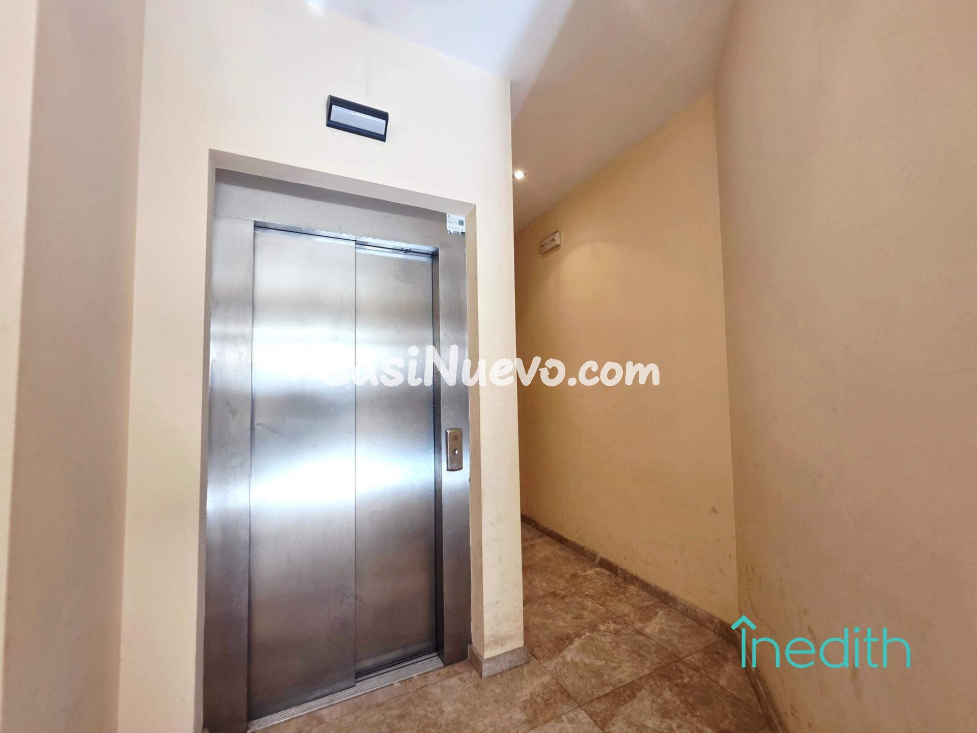 Piso seminuevo en calle tranquila del centro de Sitges a dos - foto 44