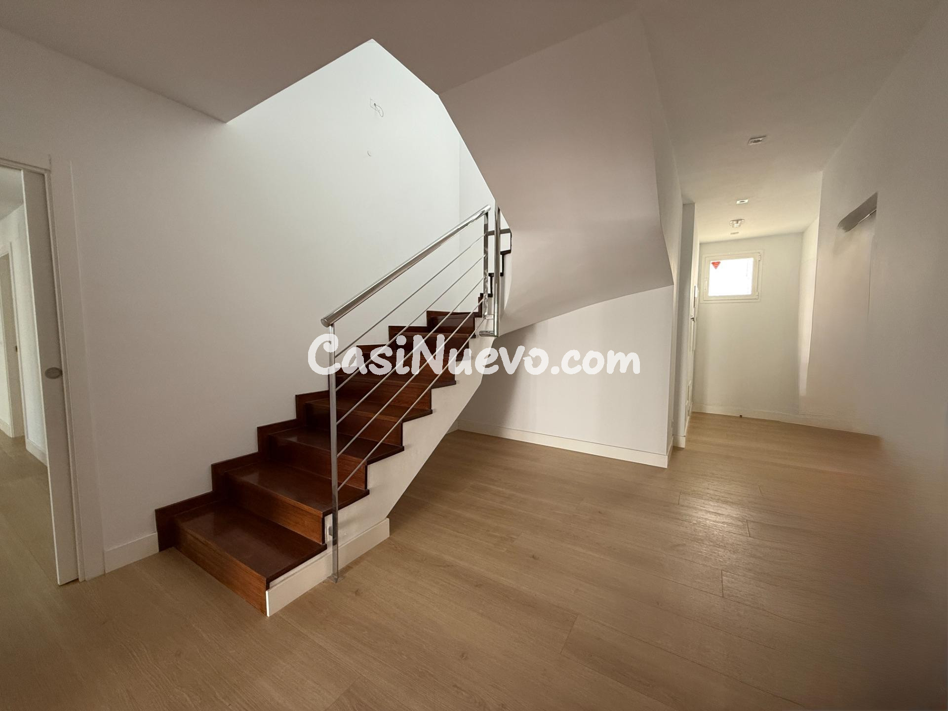 Alquiler casa de 4 habitaciones con vistas al mar en Benalmá - foto 10