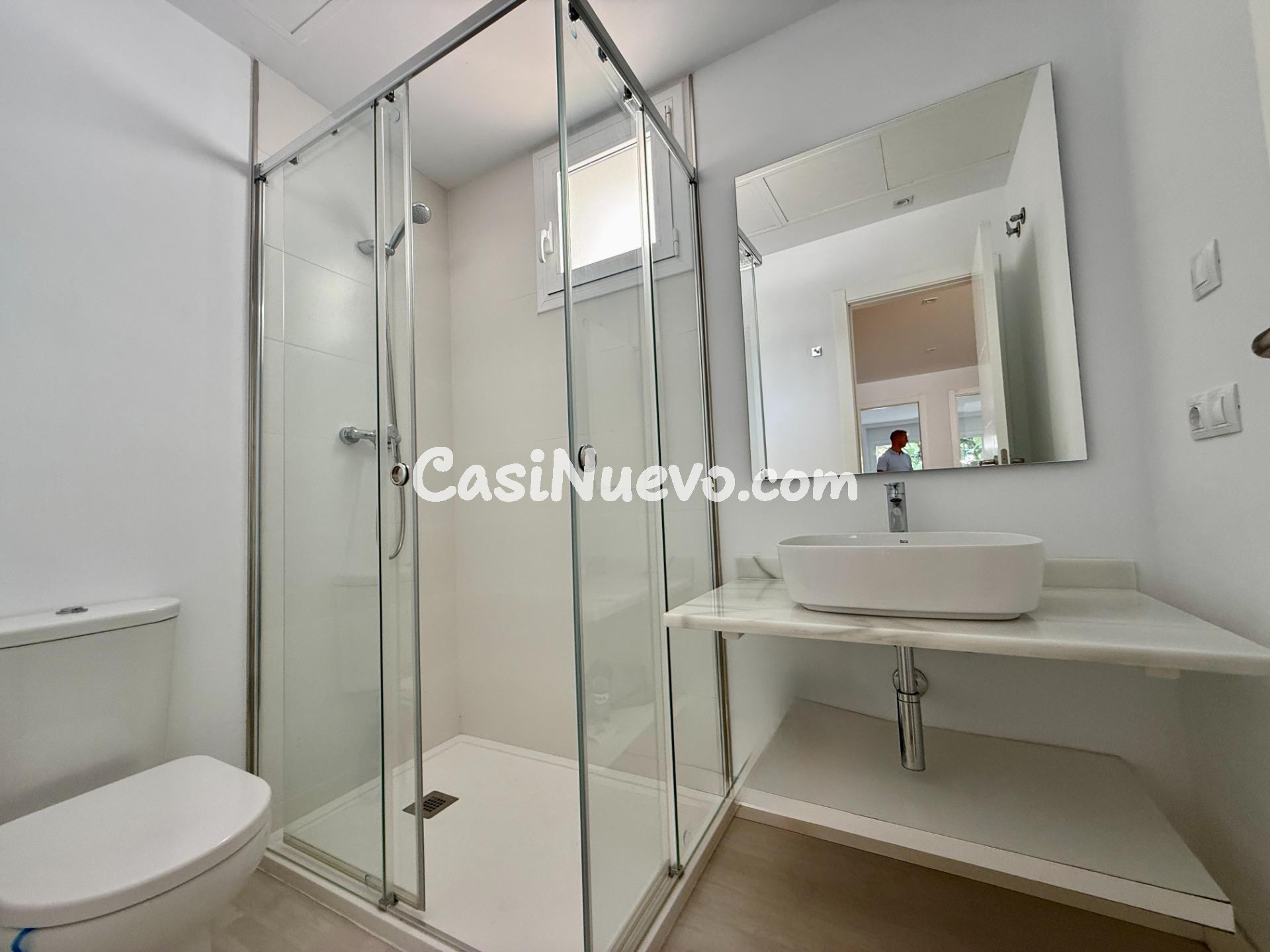 Alquiler casa de 4 habitaciones con vistas al mar en Benalmá - foto 14