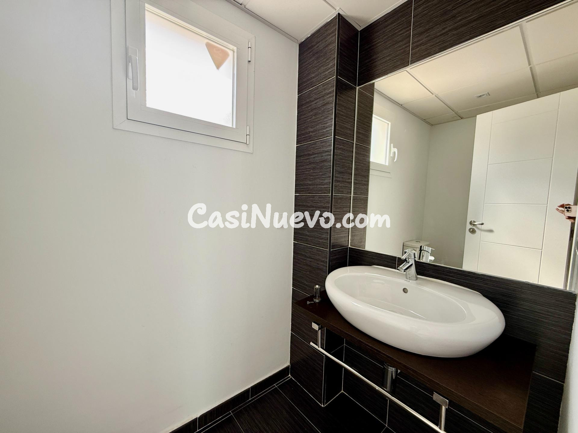 Alquiler casa de 4 habitaciones con vistas al mar en Benalmá - foto 22