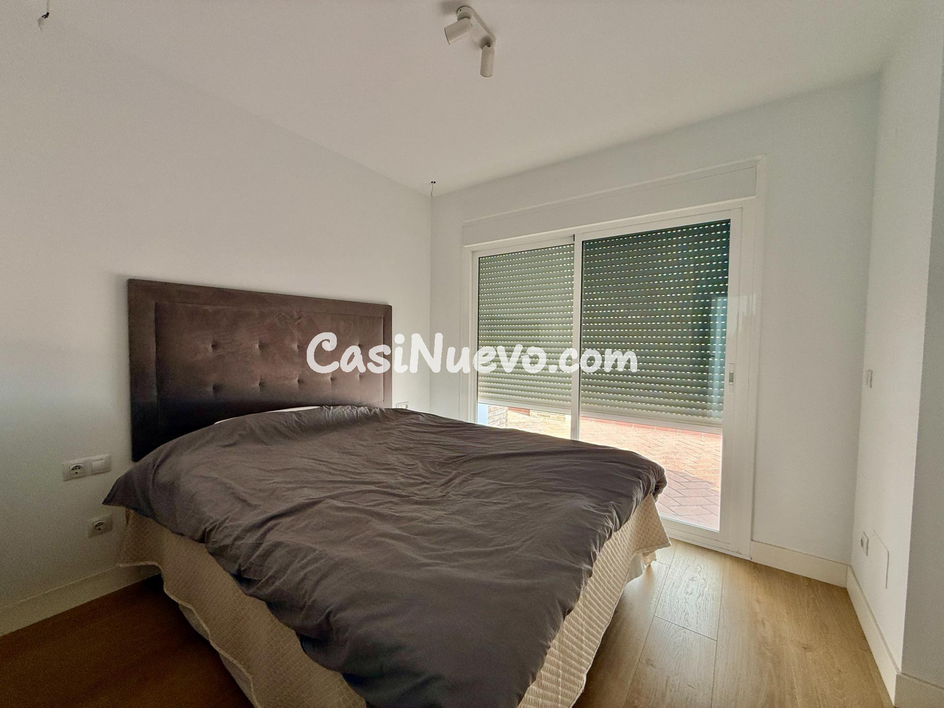 Alquiler casa de 4 habitaciones con vistas al mar en Benalmá - foto 23